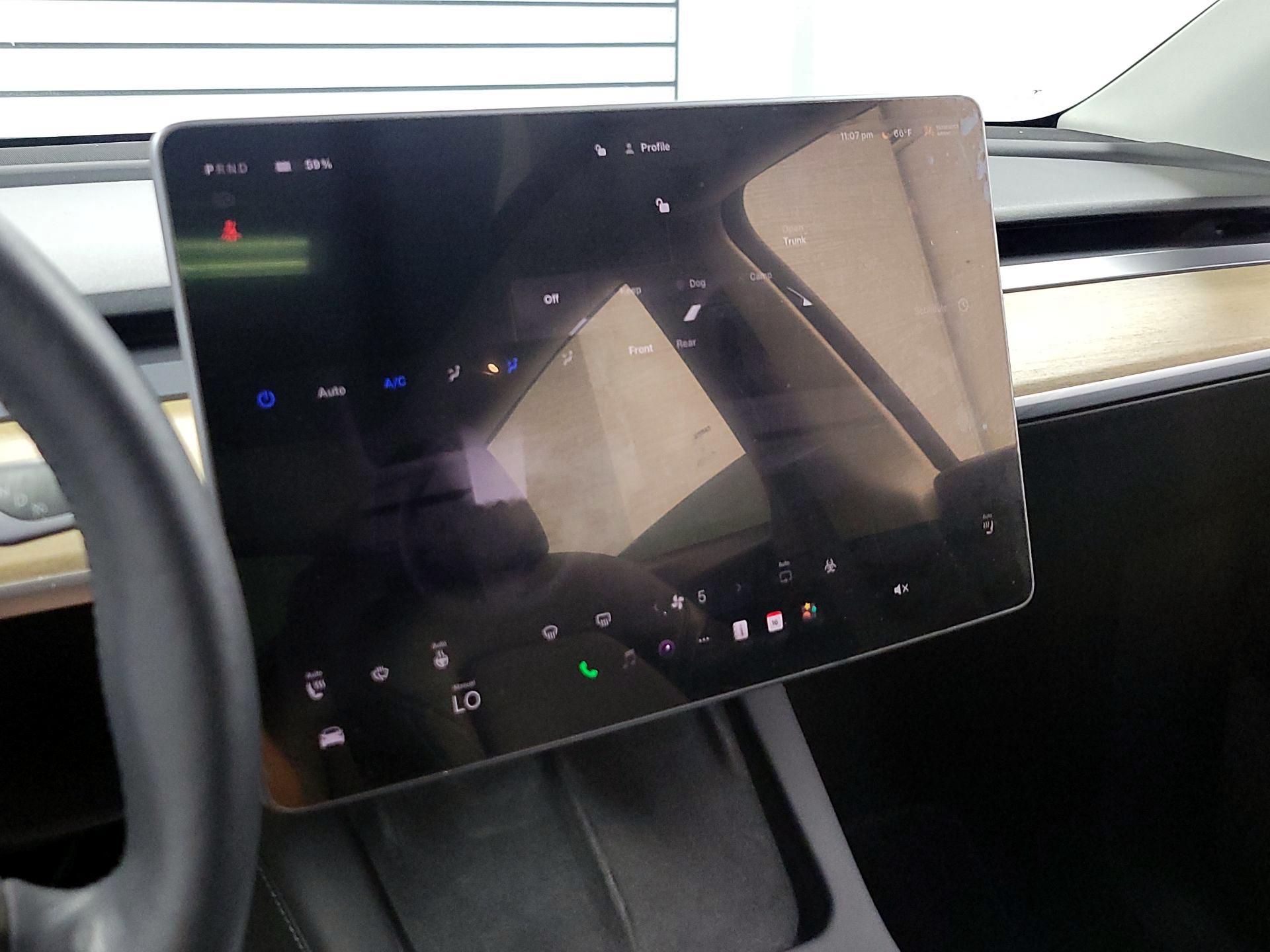Thumbnail: 2022 Tesla Model Y - 14