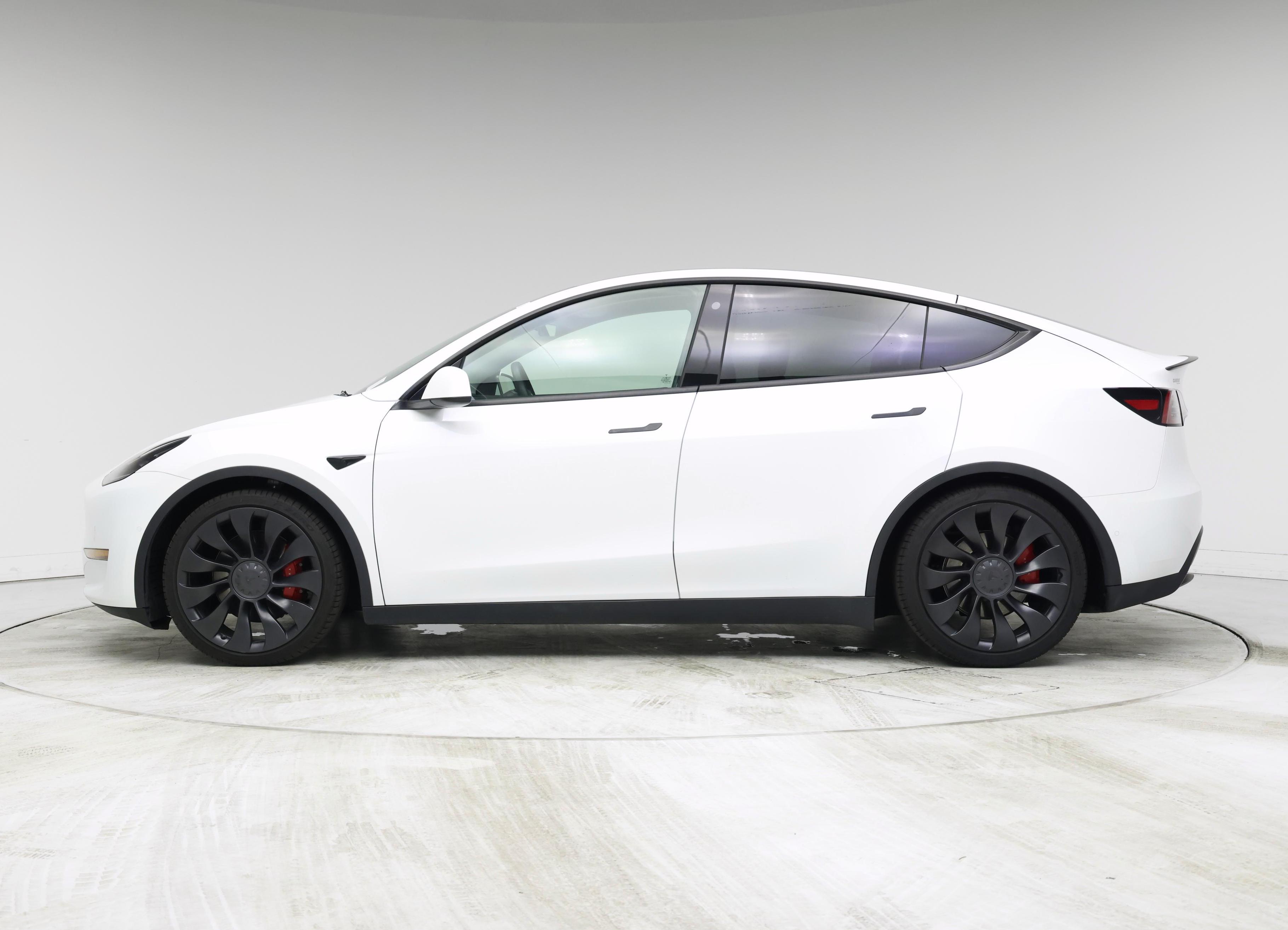 Thumbnail: 2022 Tesla Model Y - 3