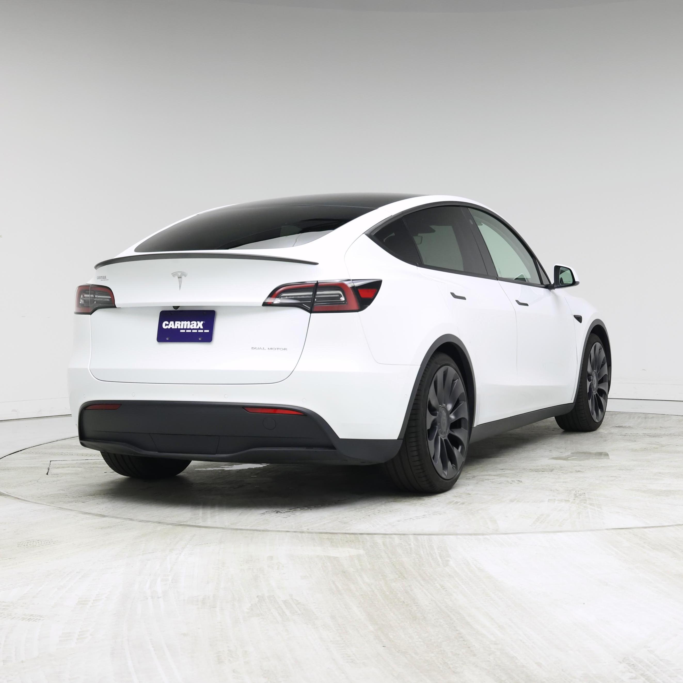 Thumbnail: 2022 Tesla Model Y - 8