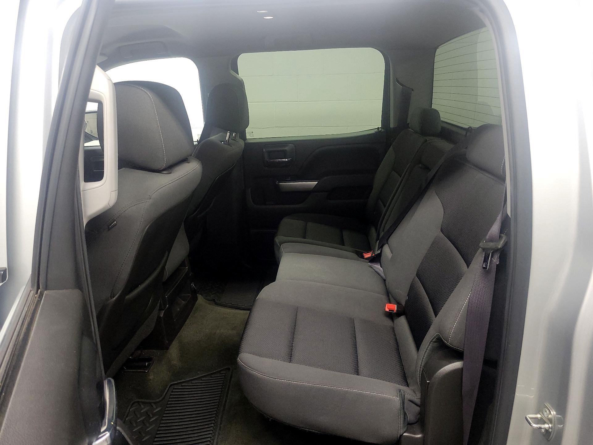 Thumbnail: 2015 Chevrolet Silverado 1500 - 17