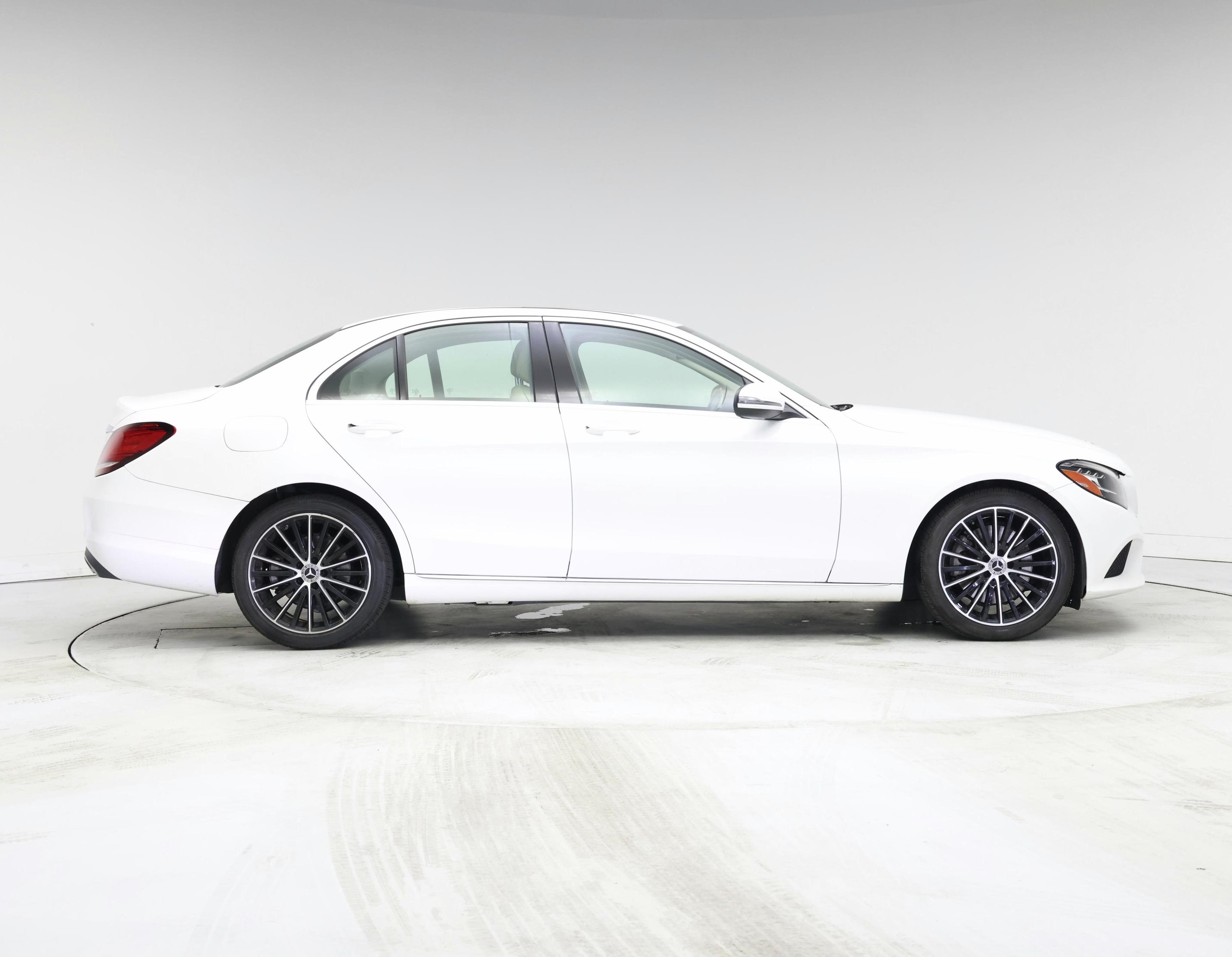 Thumbnail: 2021 Mercedes-Benz C-Class - 7