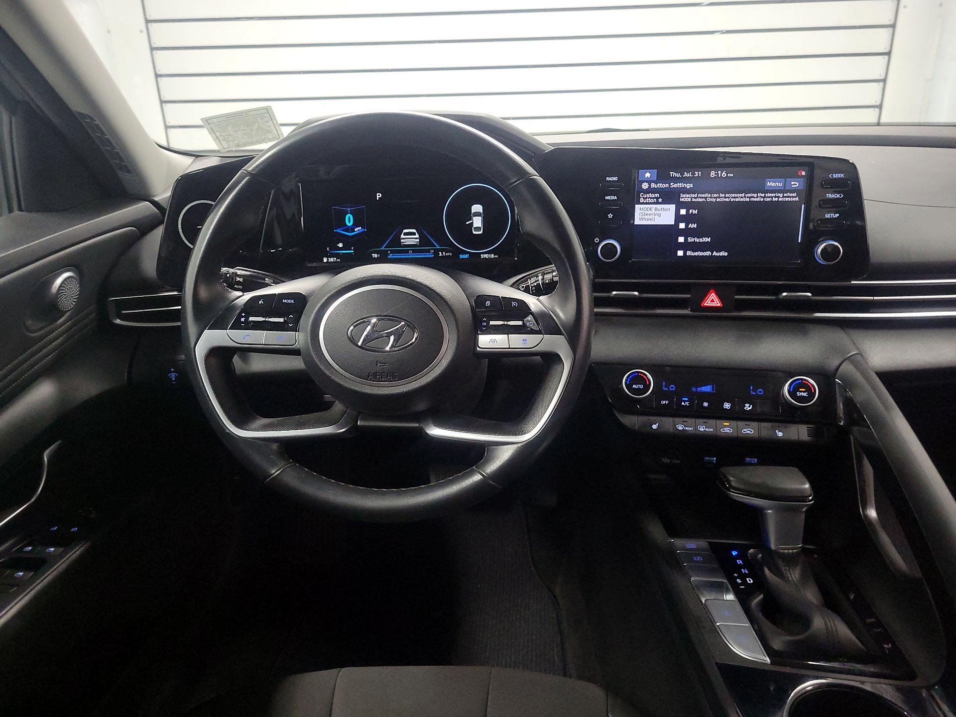 Thumbnail: 2021 Hyundai Elantra - 10
