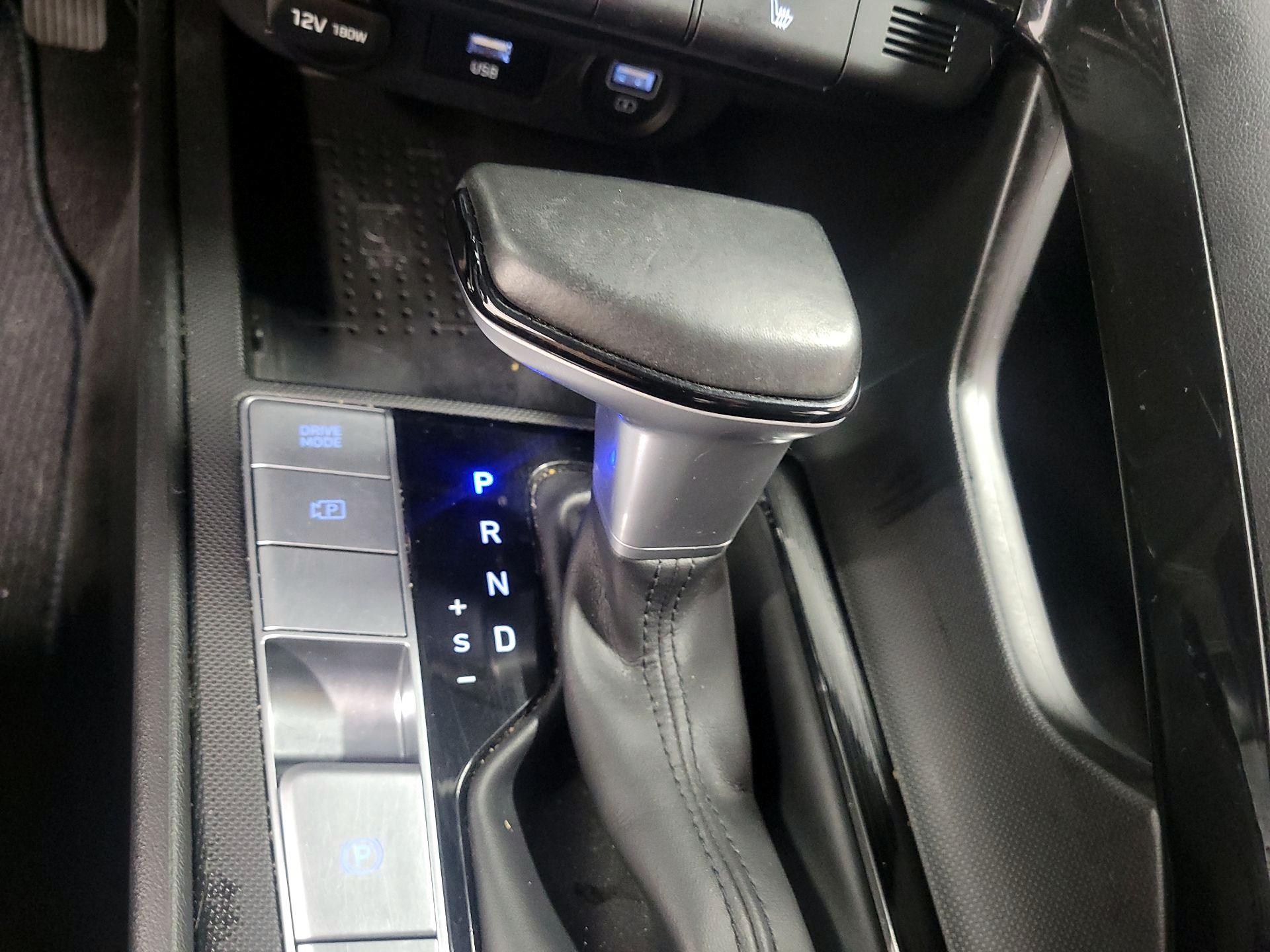 Thumbnail: 2021 Hyundai Elantra - 16