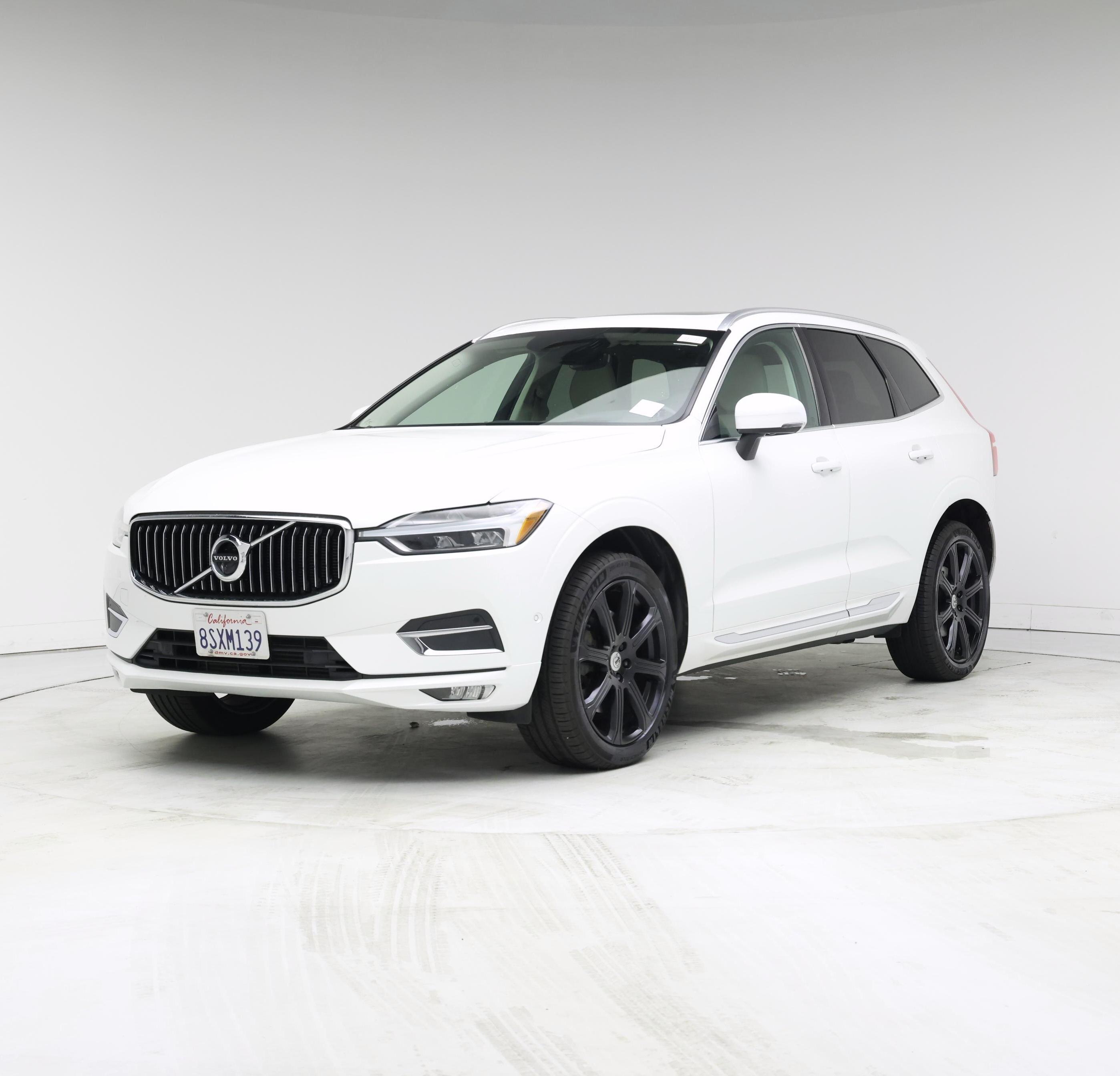 Thumbnail: 2021 Volvo XC60 - 4
