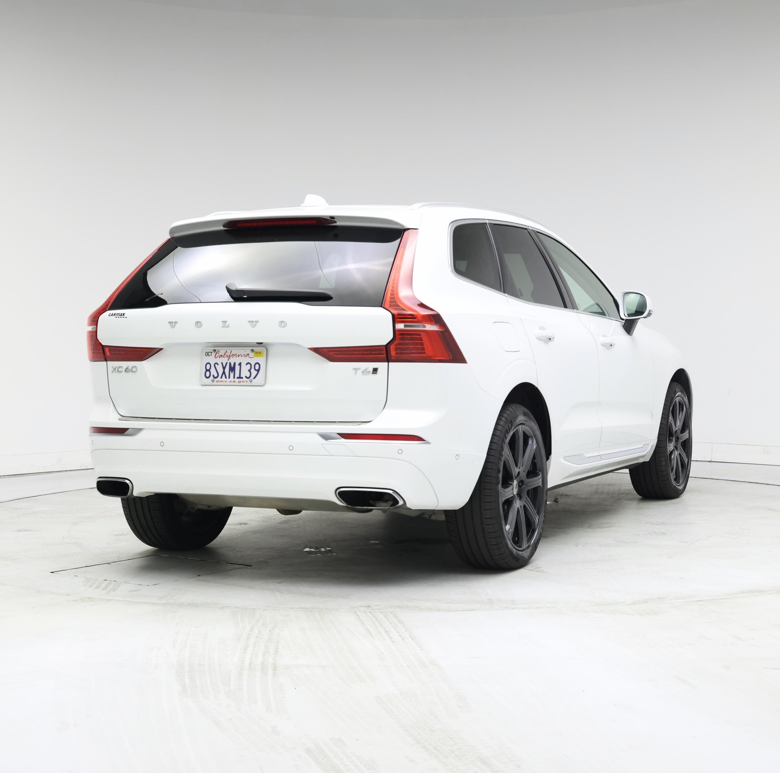 Thumbnail: 2021 Volvo XC60 - 8
