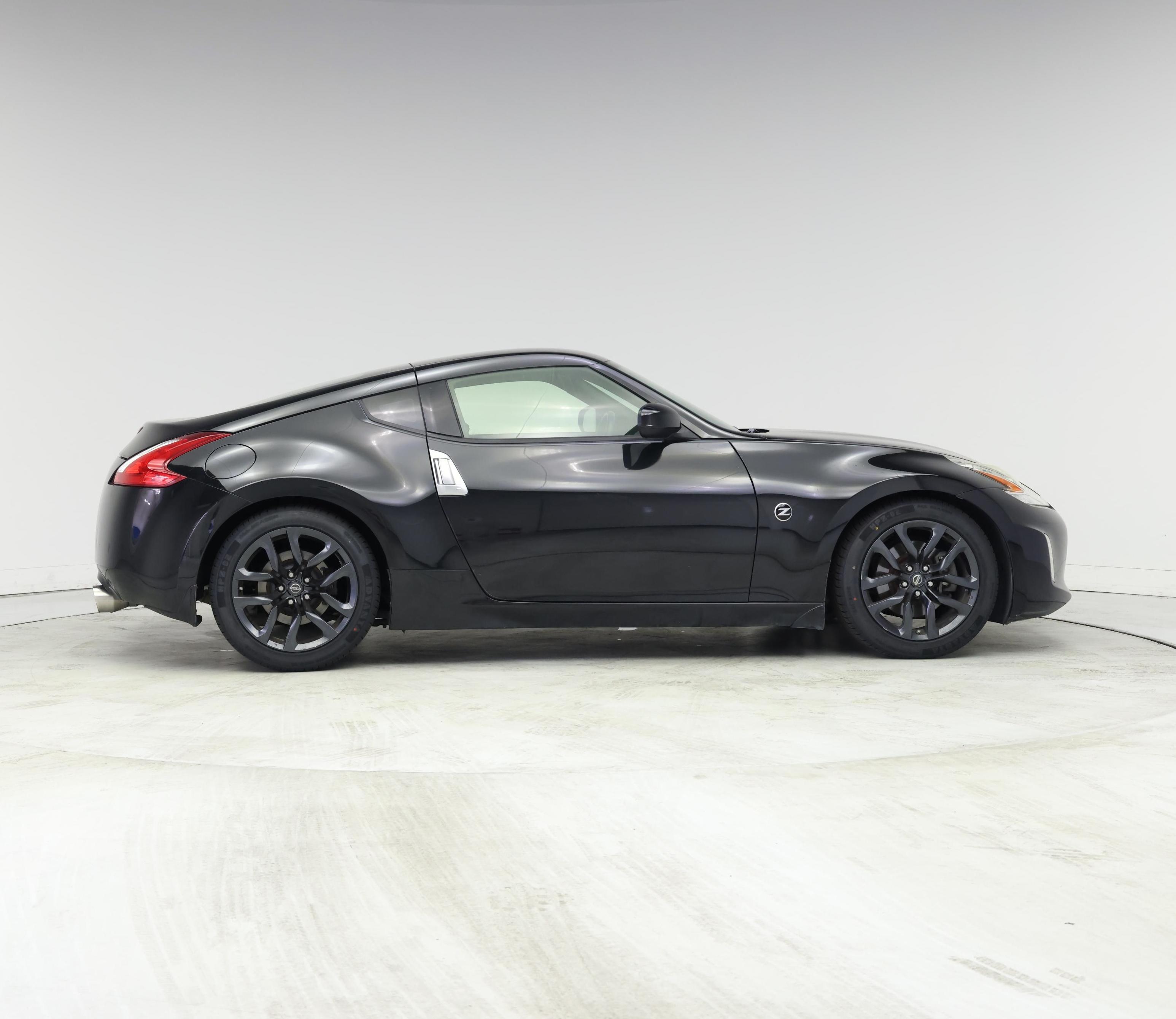 Thumbnail: 2017 Nissan Z - 7