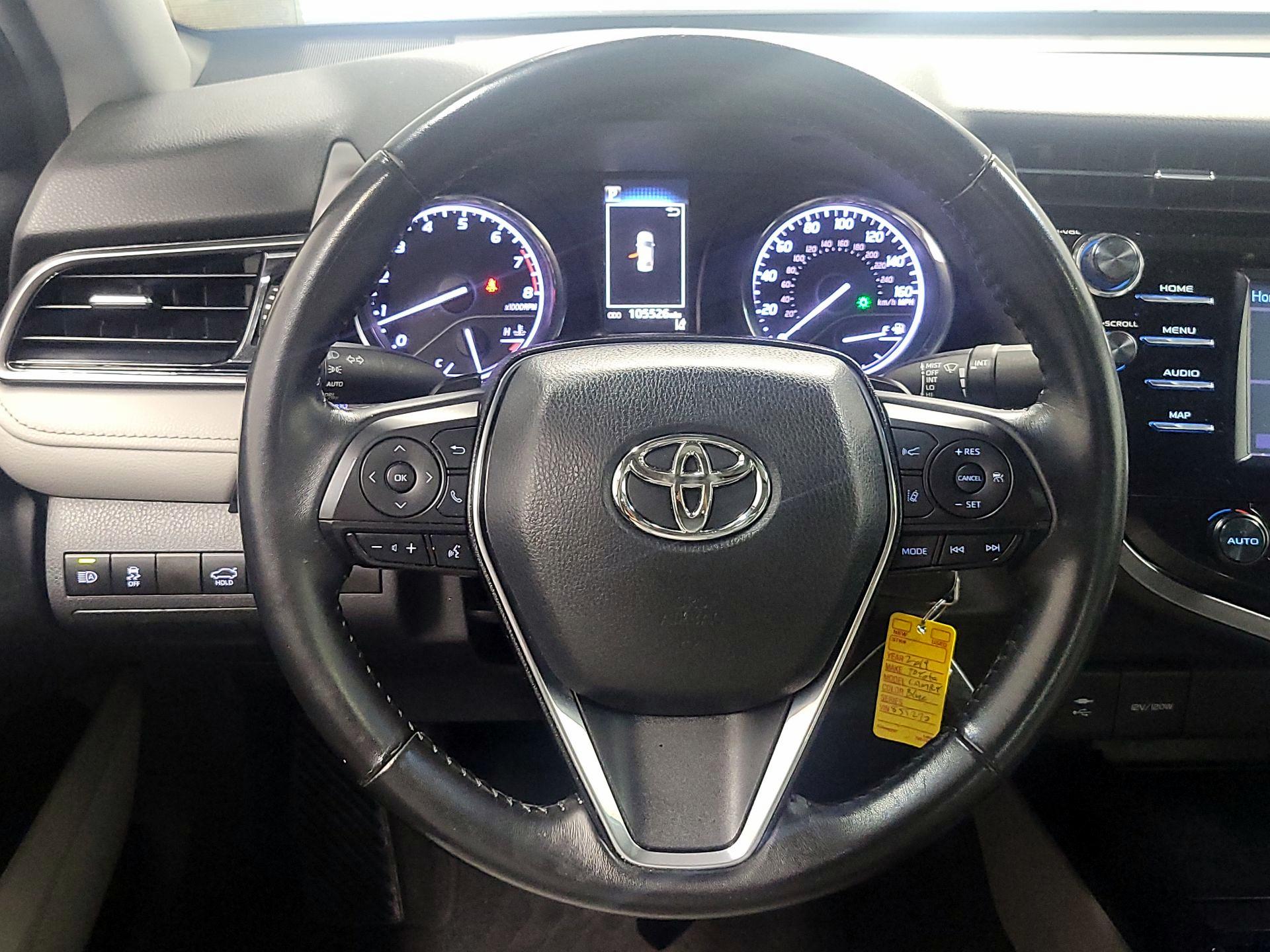 Thumbnail: 2019 Toyota Camry - 10