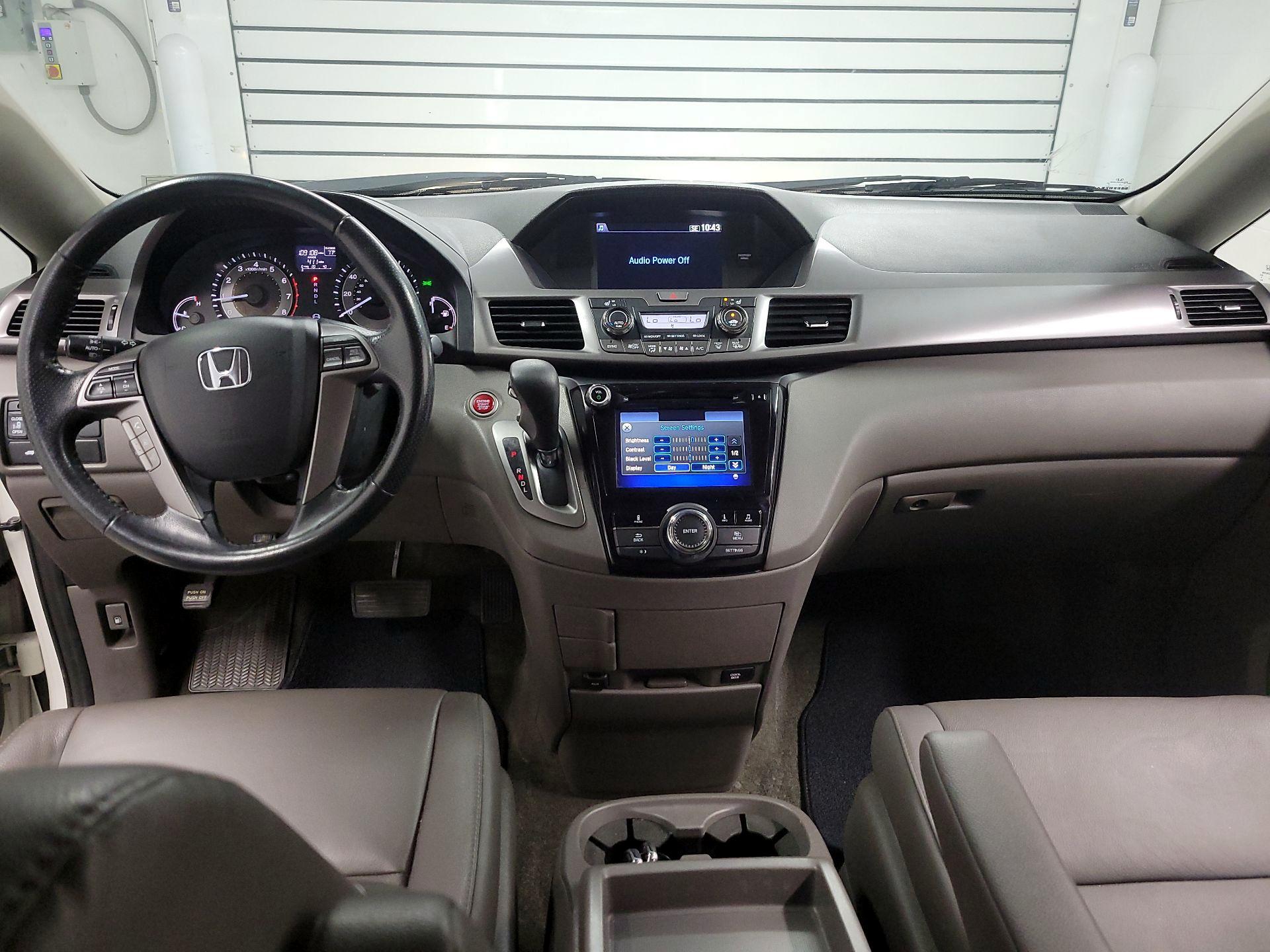 Thumbnail: 2015 Honda Odyssey - 9