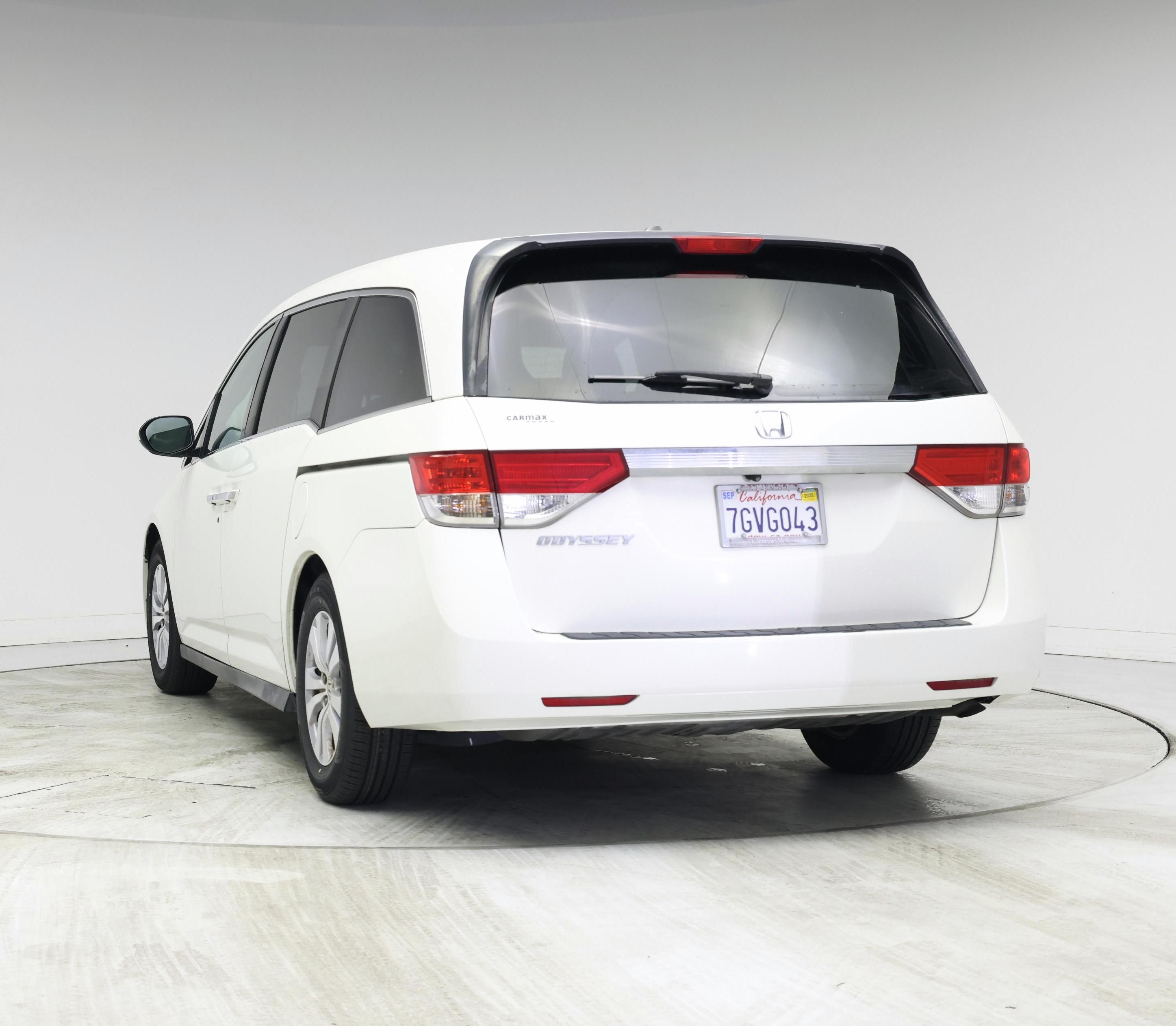 Thumbnail: 2015 Honda Odyssey - 2