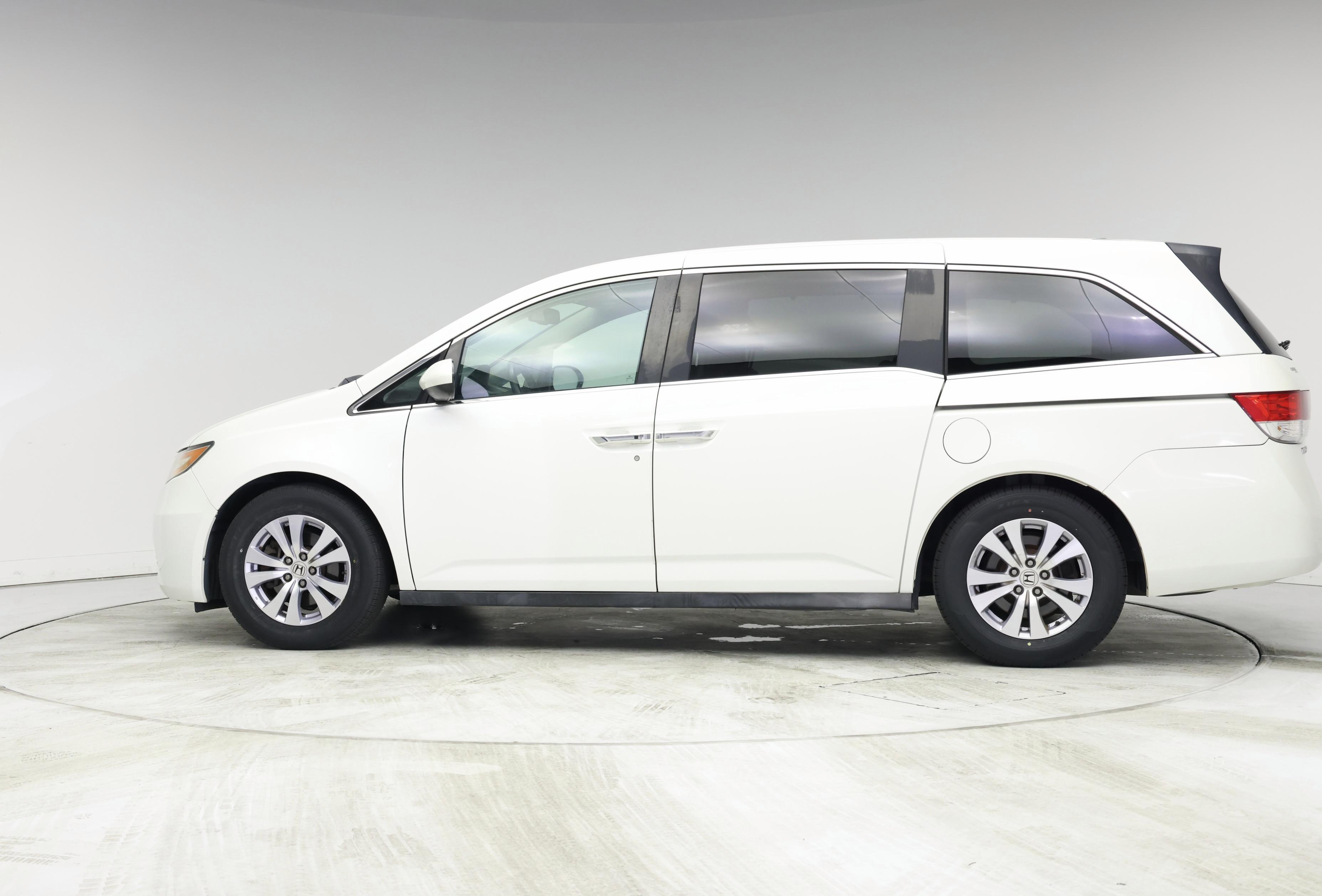 Thumbnail: 2015 Honda Odyssey - 3