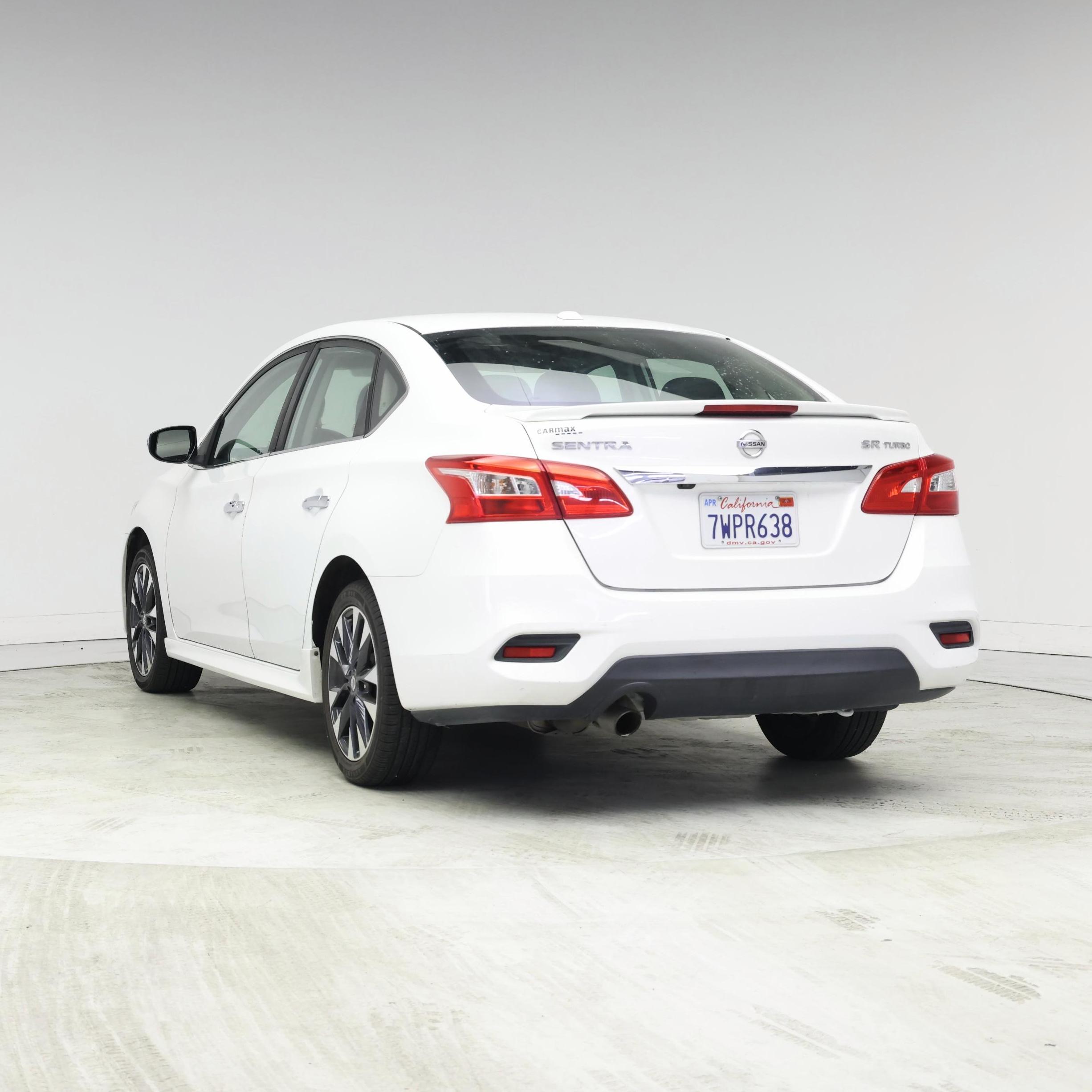 Thumbnail: 2017 Nissan Sentra - 2