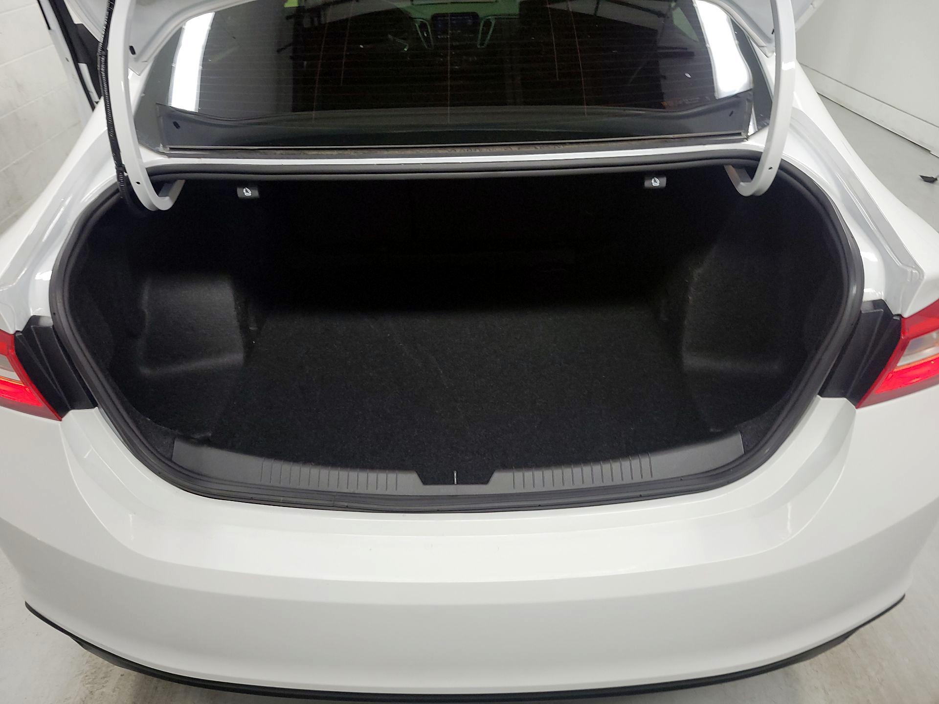 Thumbnail: 2023 Chevrolet Malibu - 19