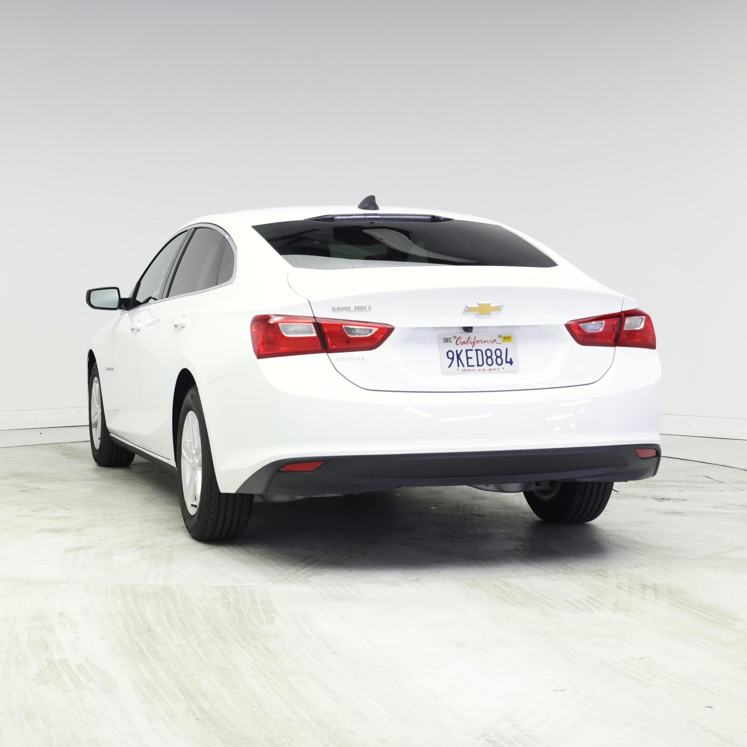 Thumbnail: 2023 Chevrolet Malibu - 6