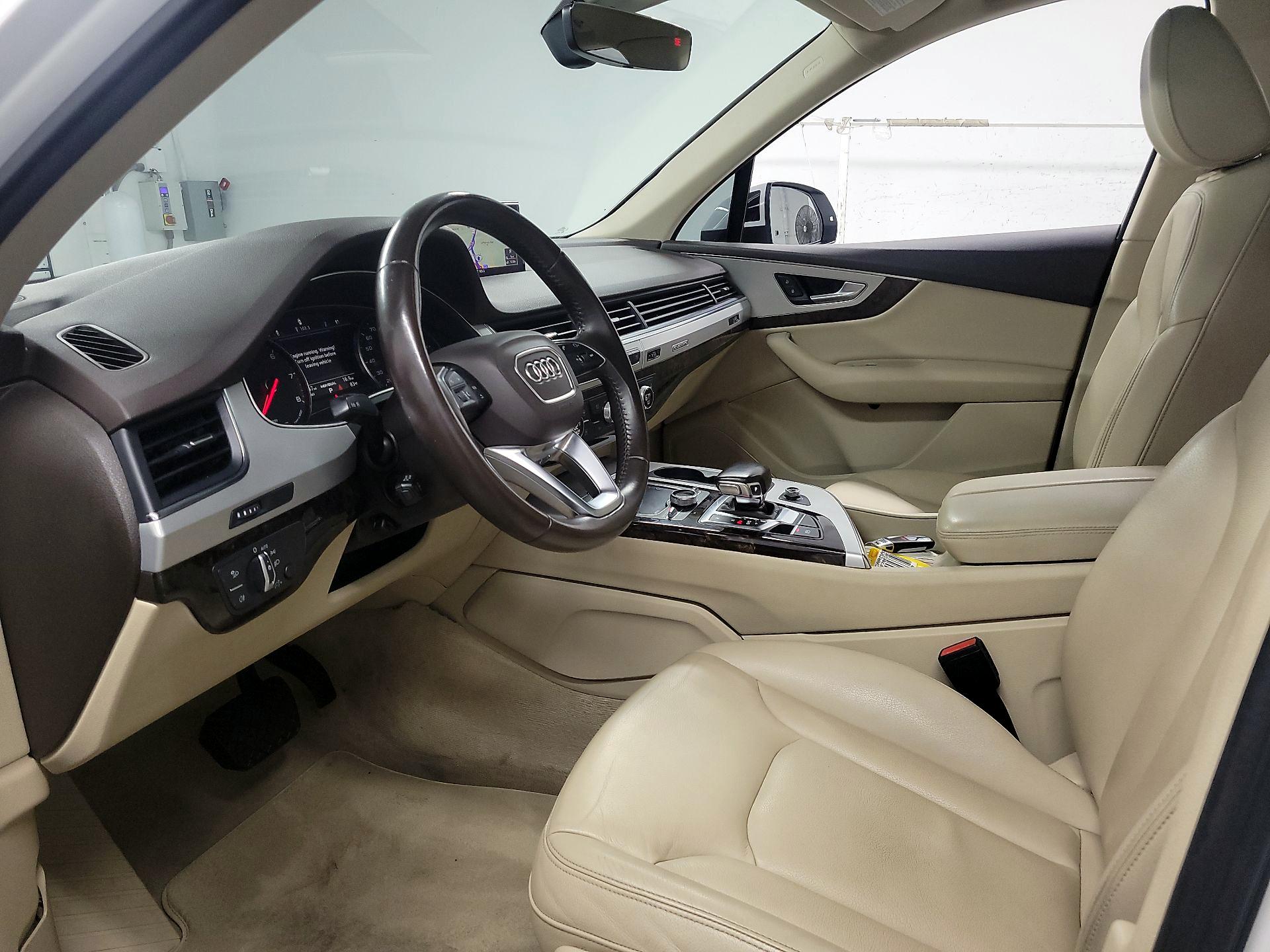 Thumbnail: 2019 Audi Q7 - 11