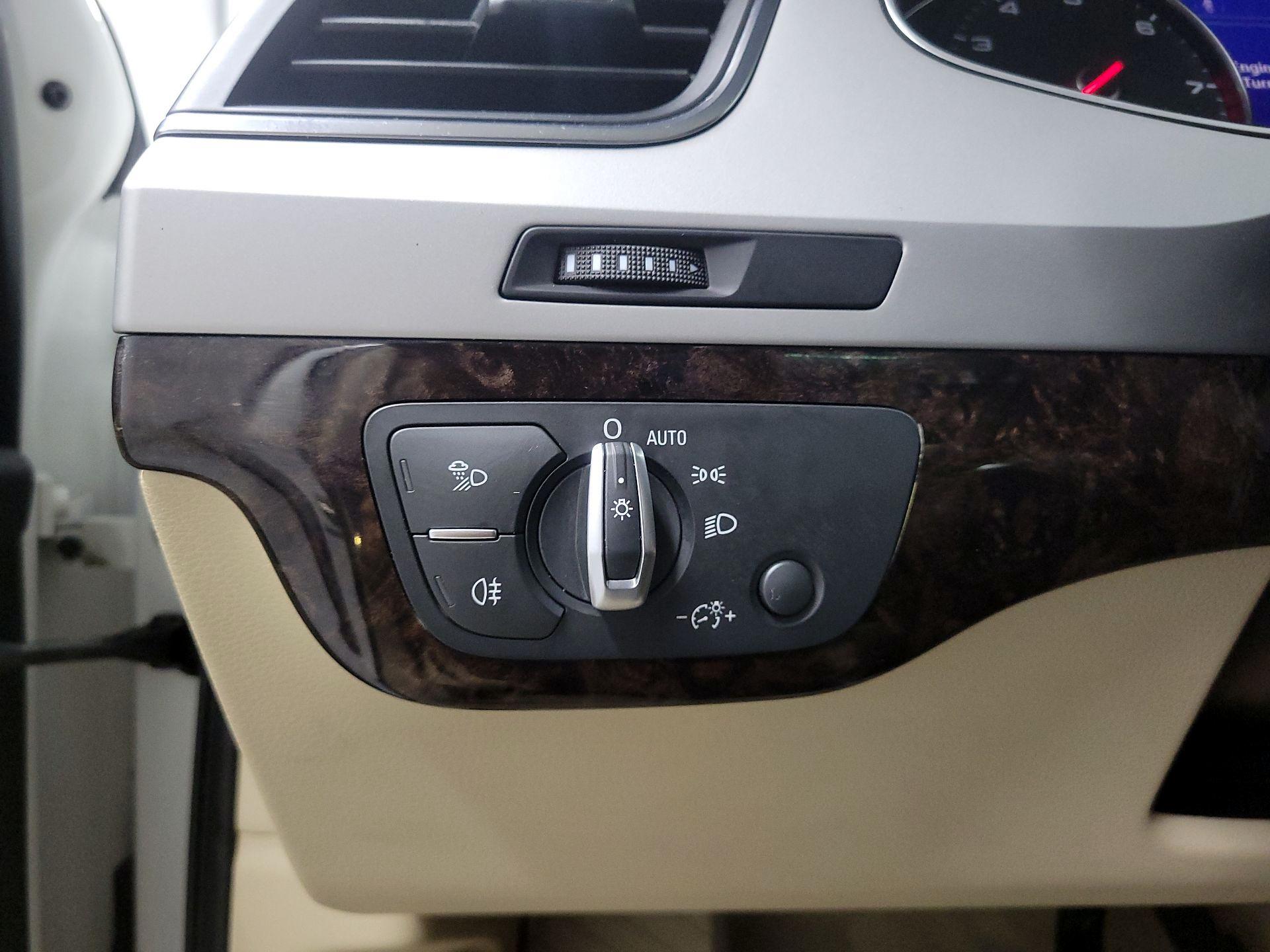 Thumbnail: 2019 Audi Q7 - 13