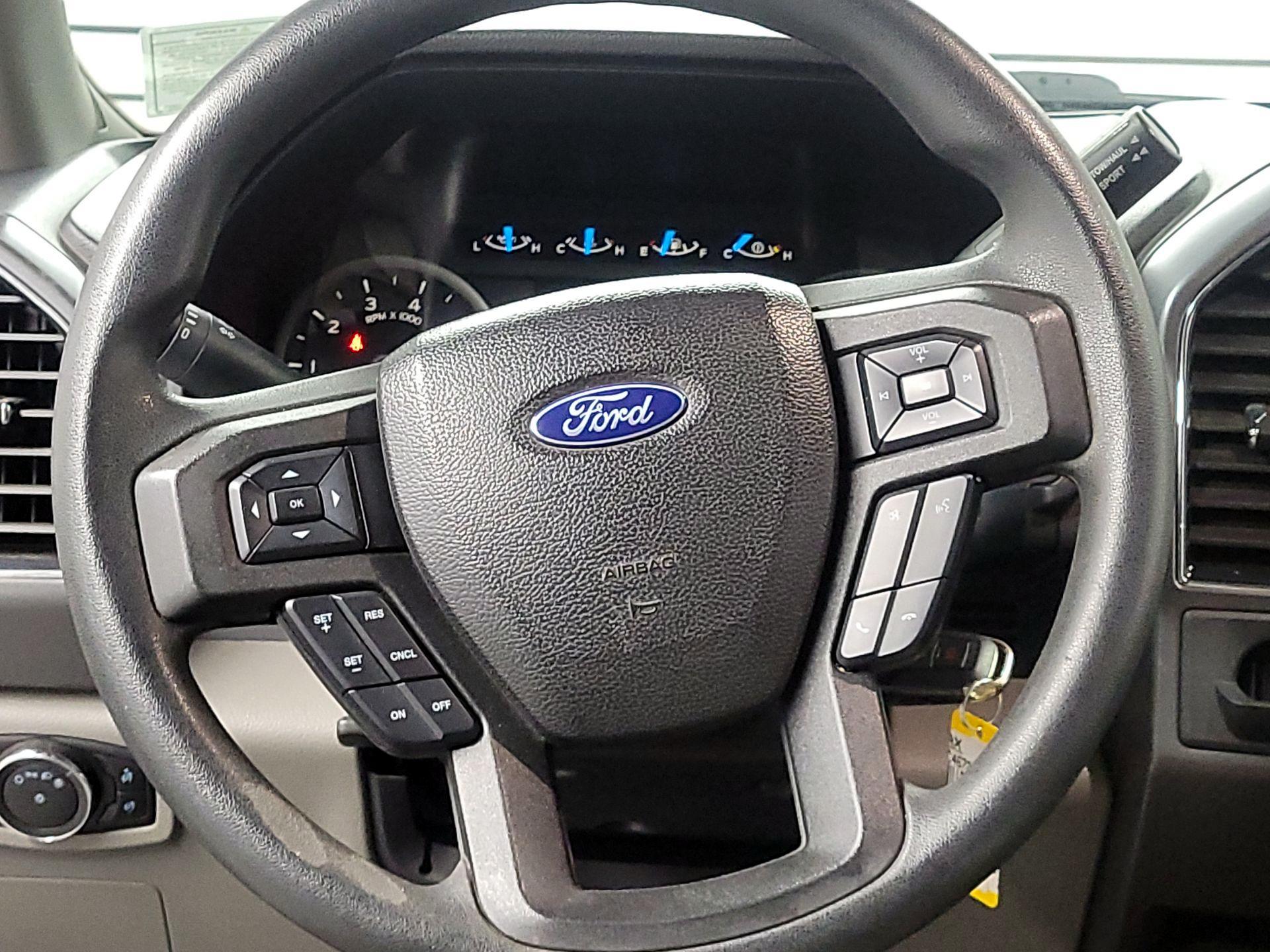 Thumbnail: 2017 Ford F-150 - 10