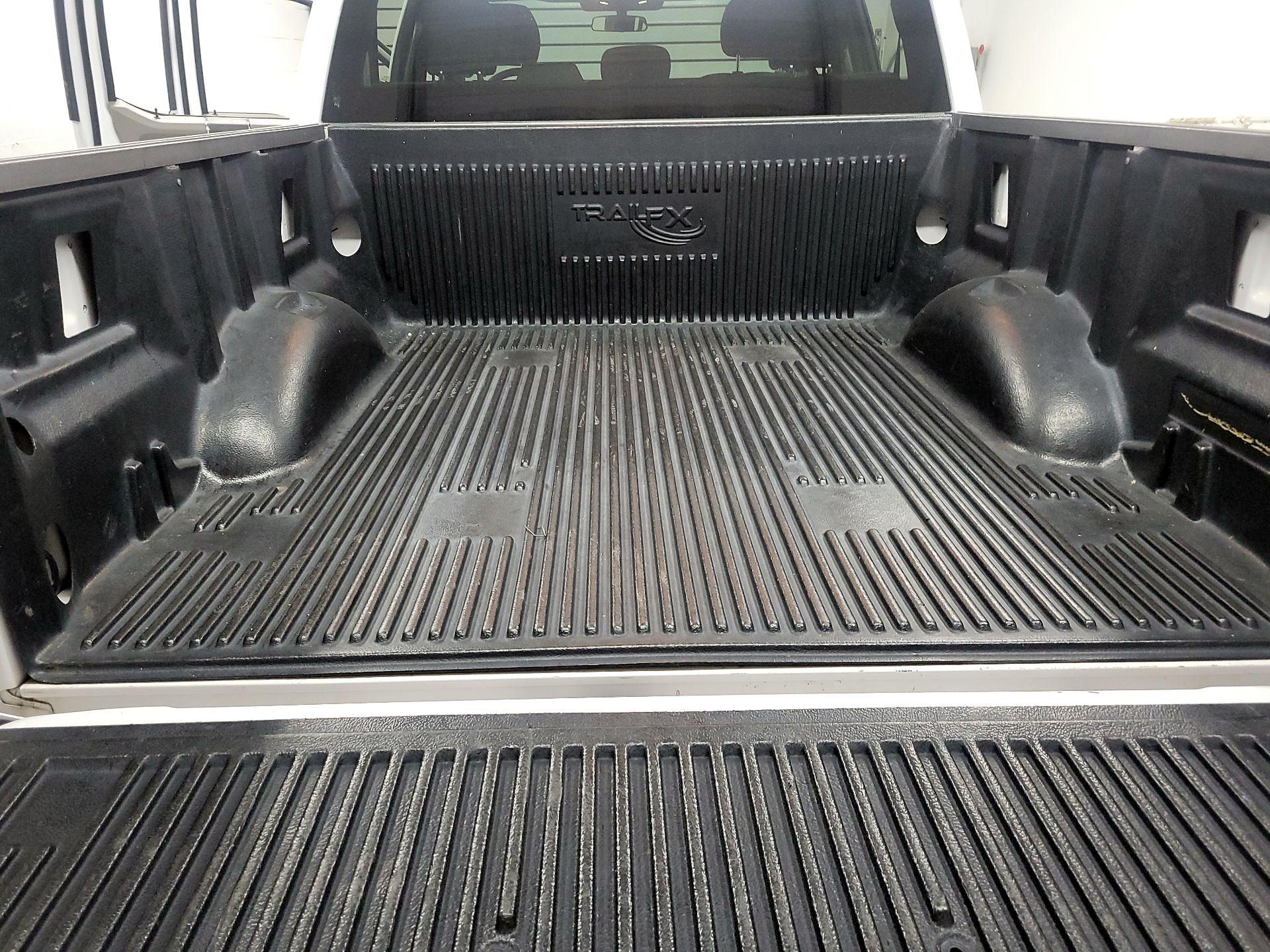 Thumbnail: 2017 Ford F-150 - 17