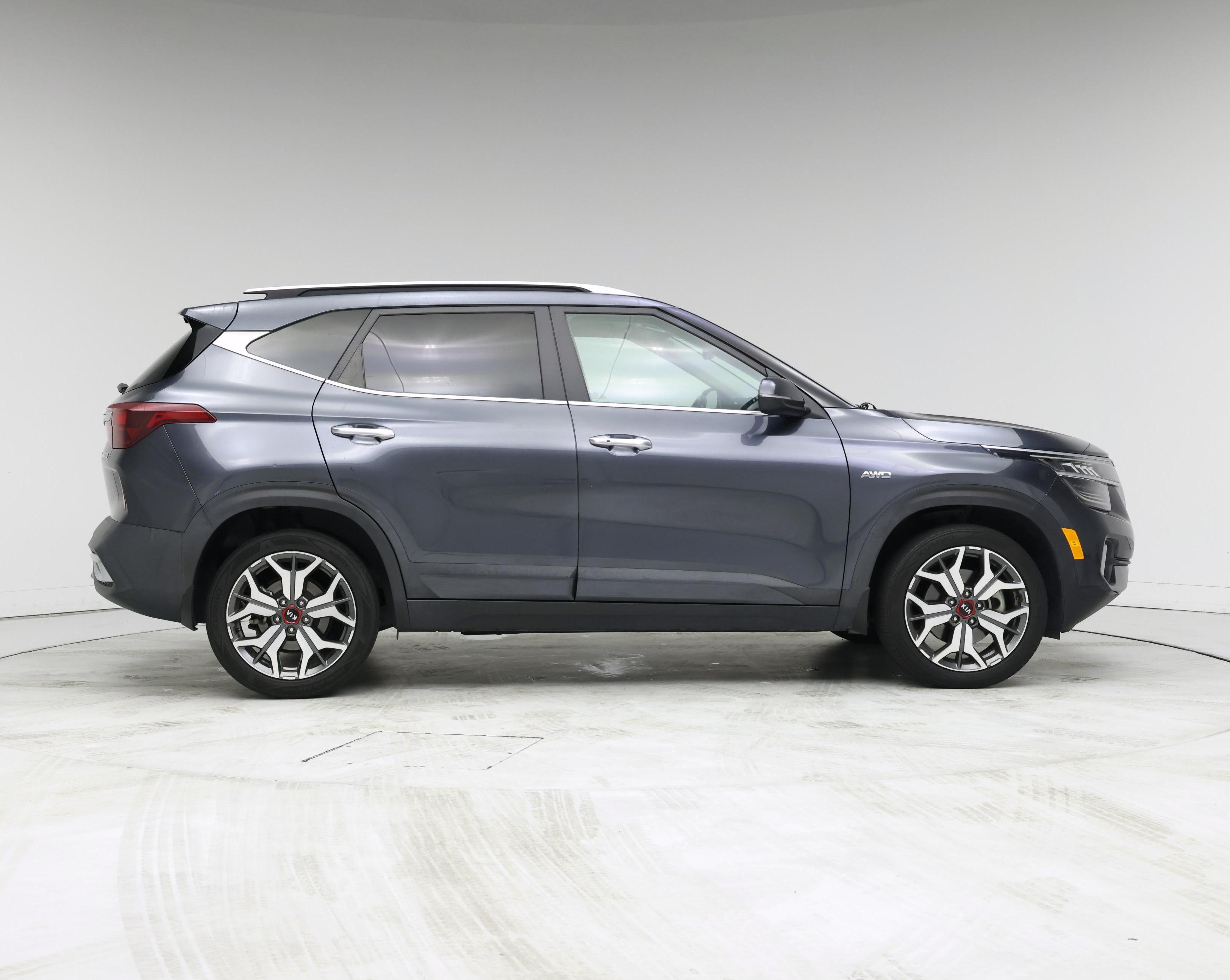 Thumbnail: 2021 Kia Seltos - 7