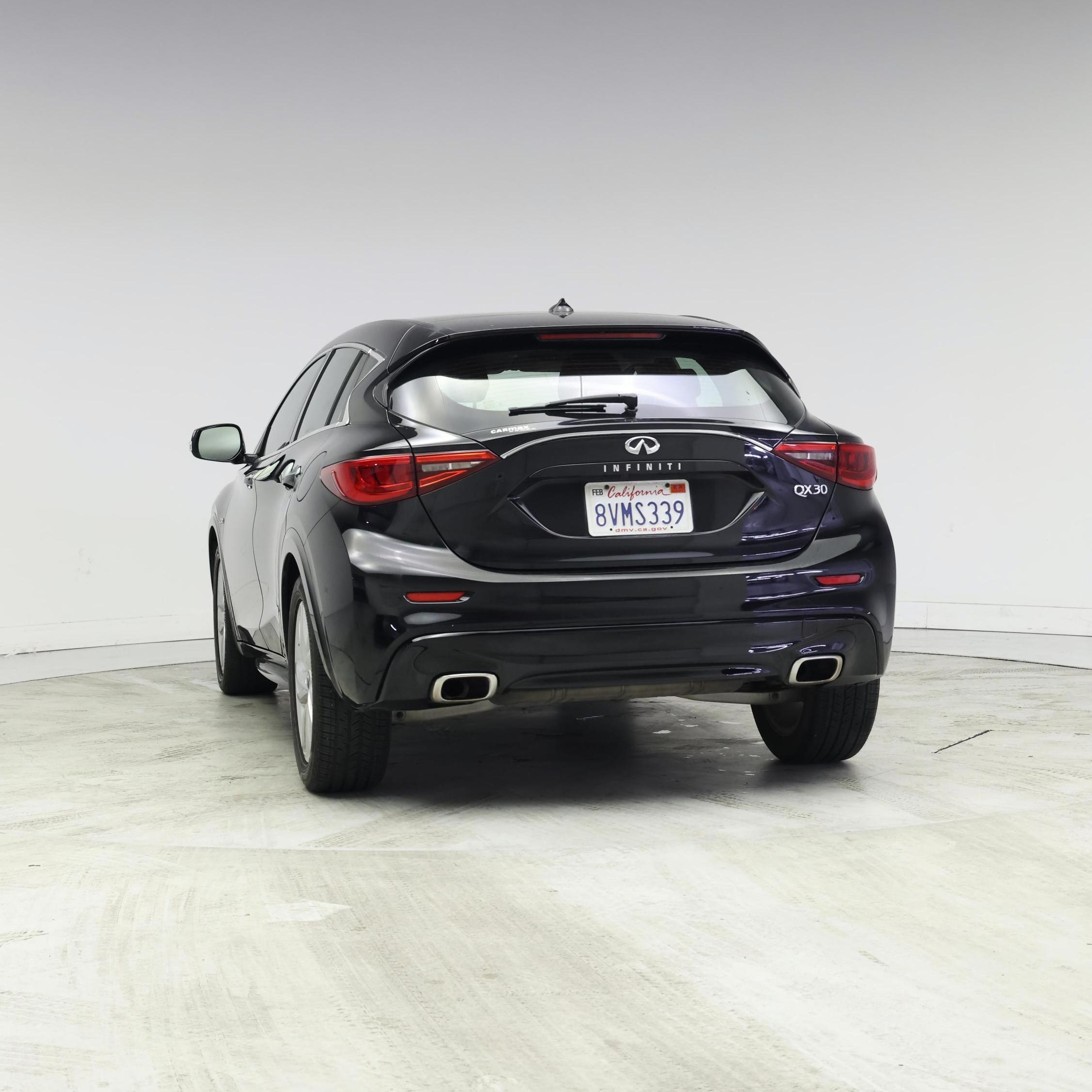 Thumbnail: 2018 INFINITI QX30 - 6