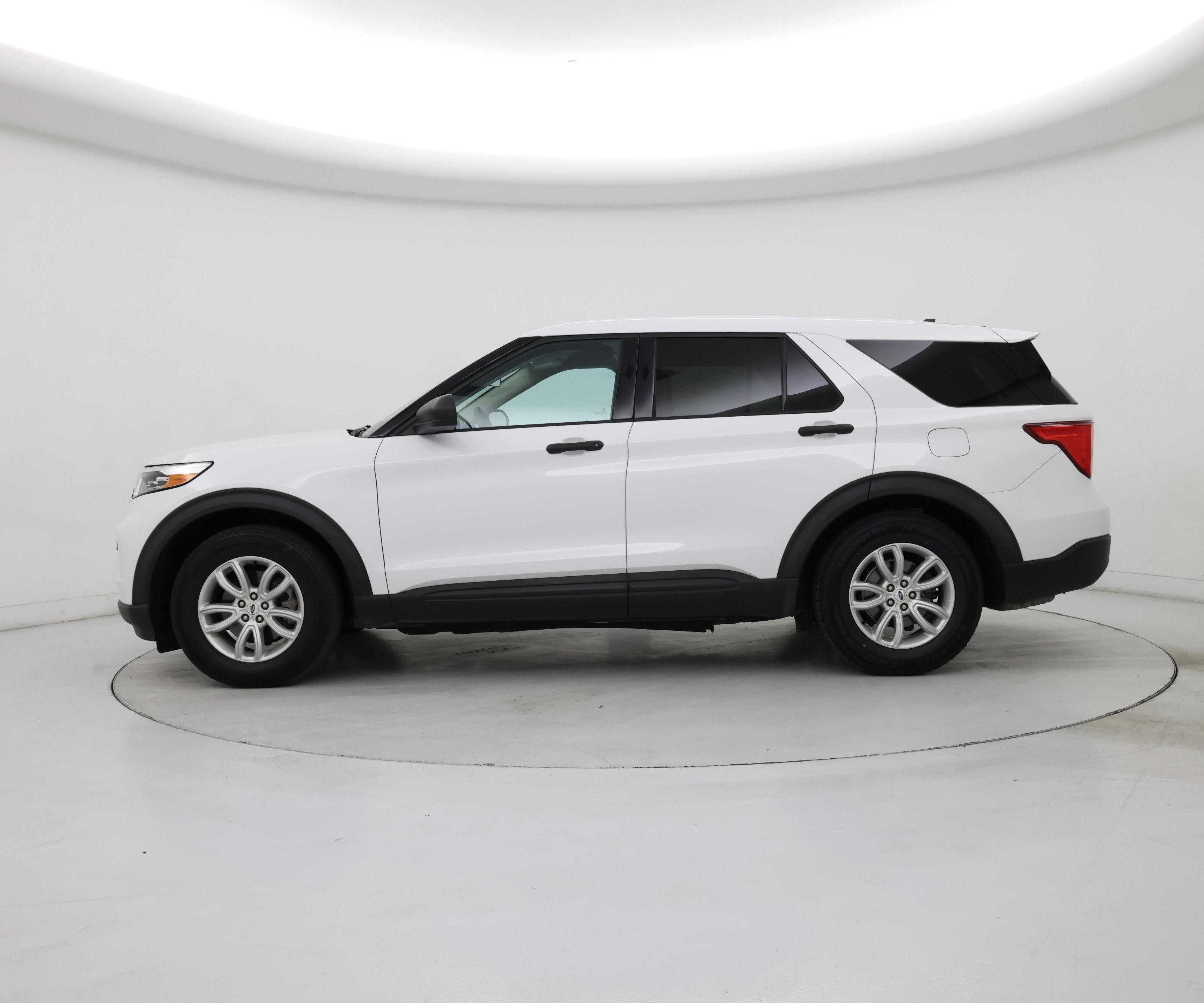 Thumbnail: 2021 Ford Explorer - 3