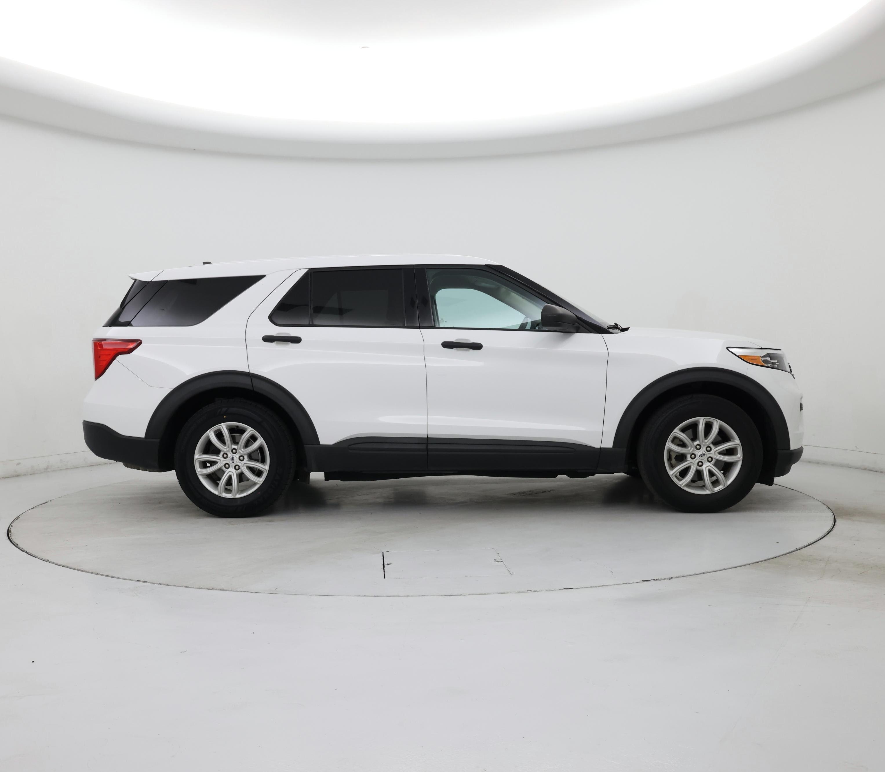 Thumbnail: 2021 Ford Explorer - 7