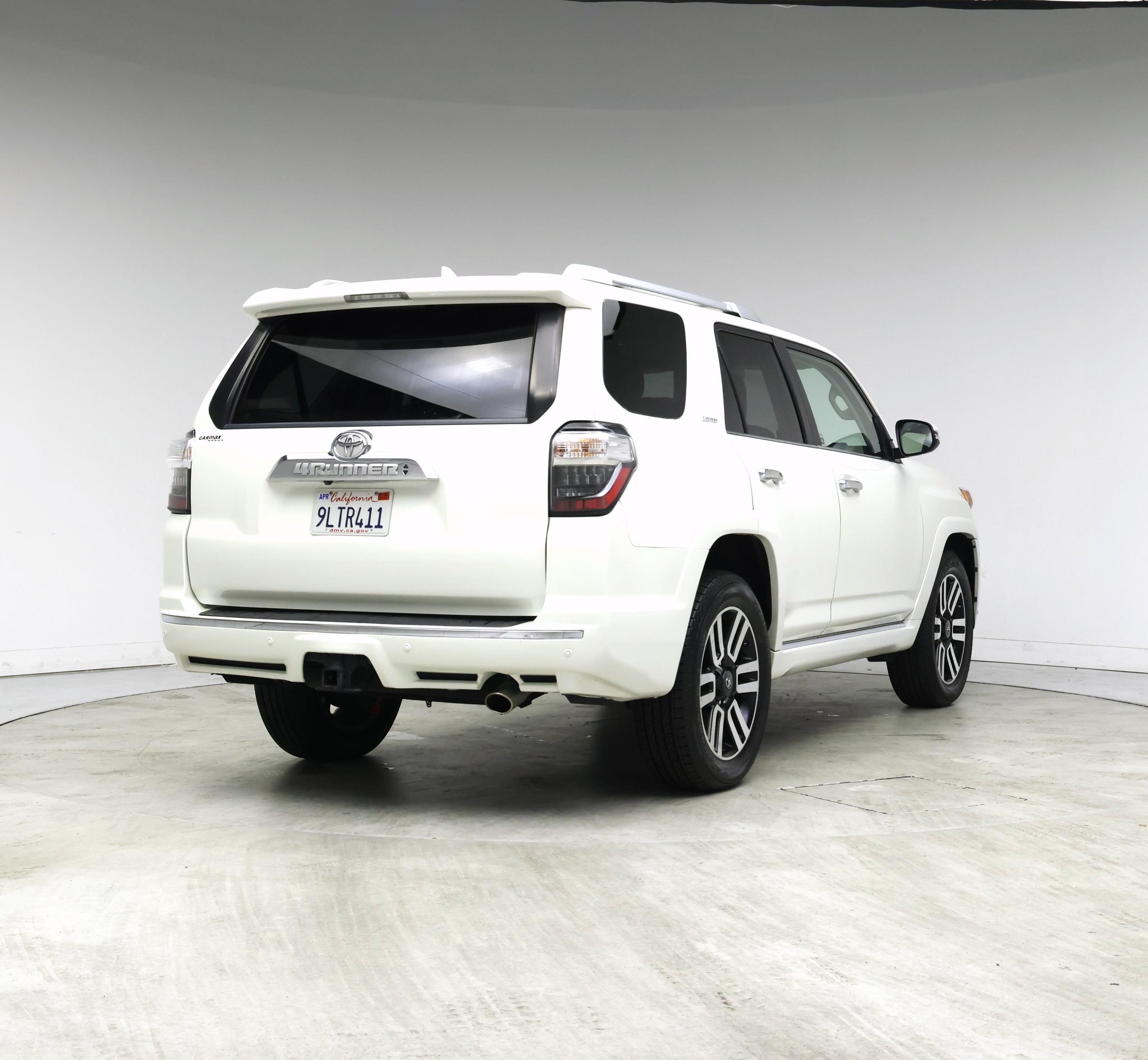 Thumbnail: 2019 Toyota 4Runner - 8