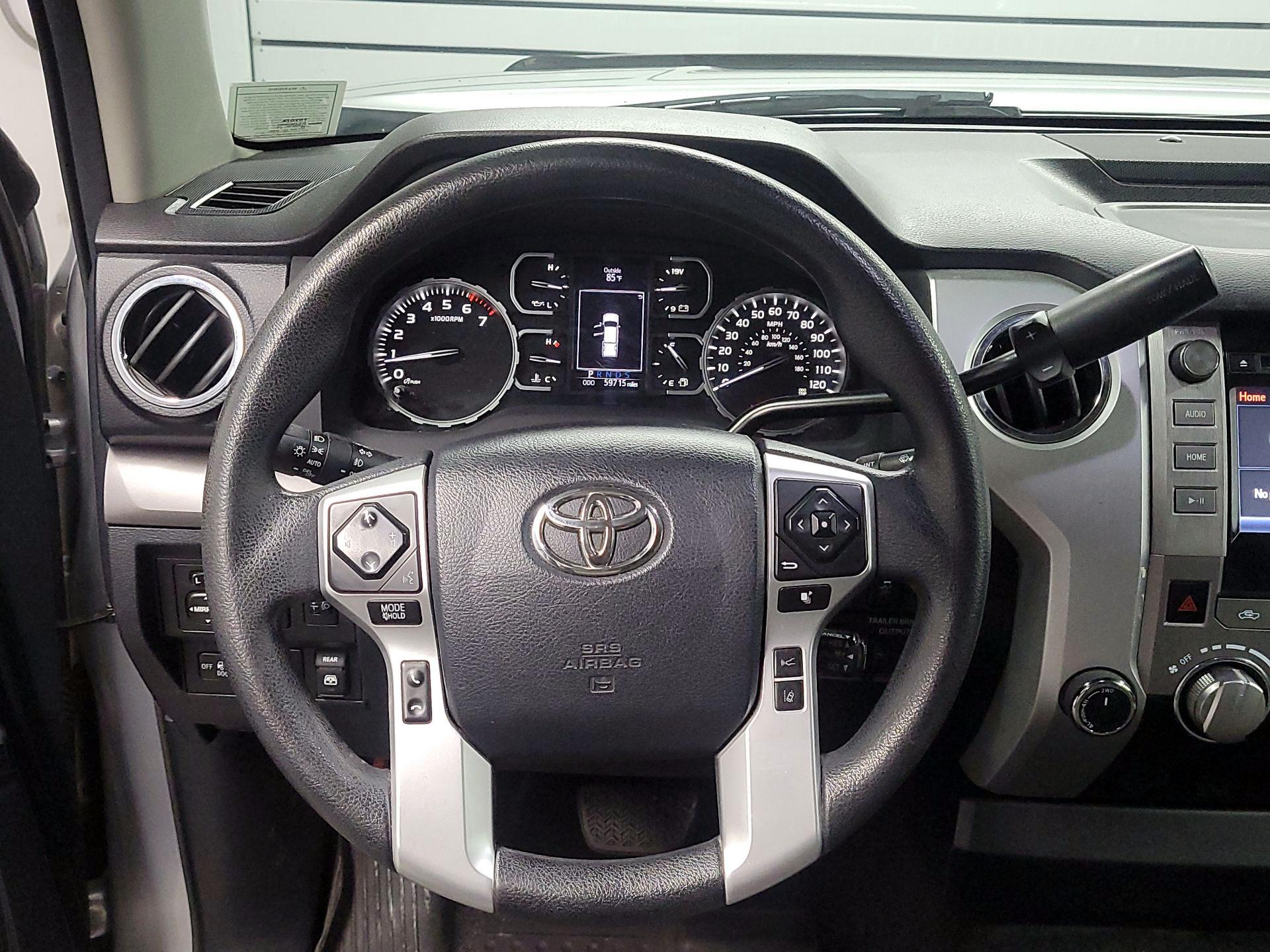 Thumbnail: 2018 Toyota Tundra - 10