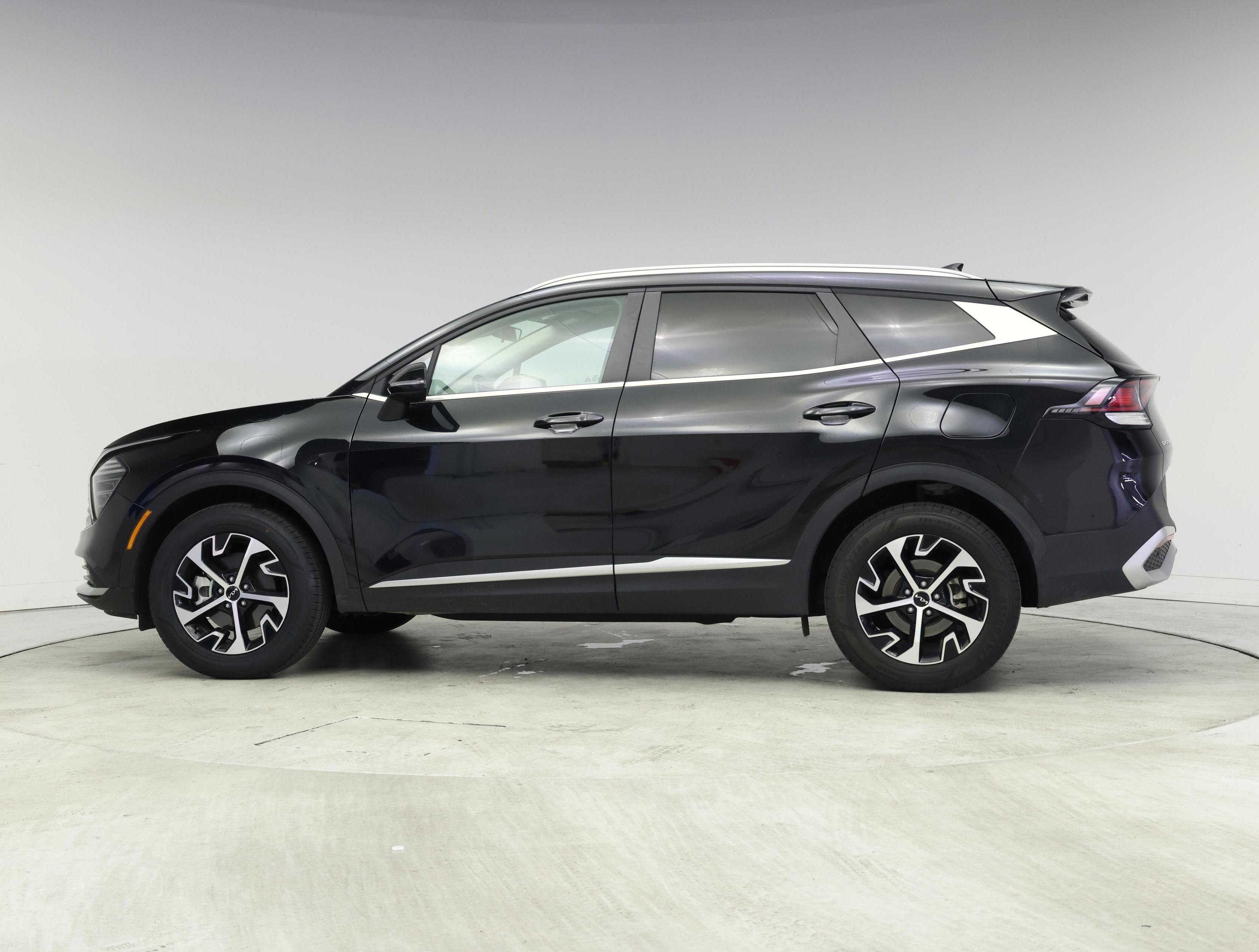 Thumbnail: 2024 Kia Sportage - 3