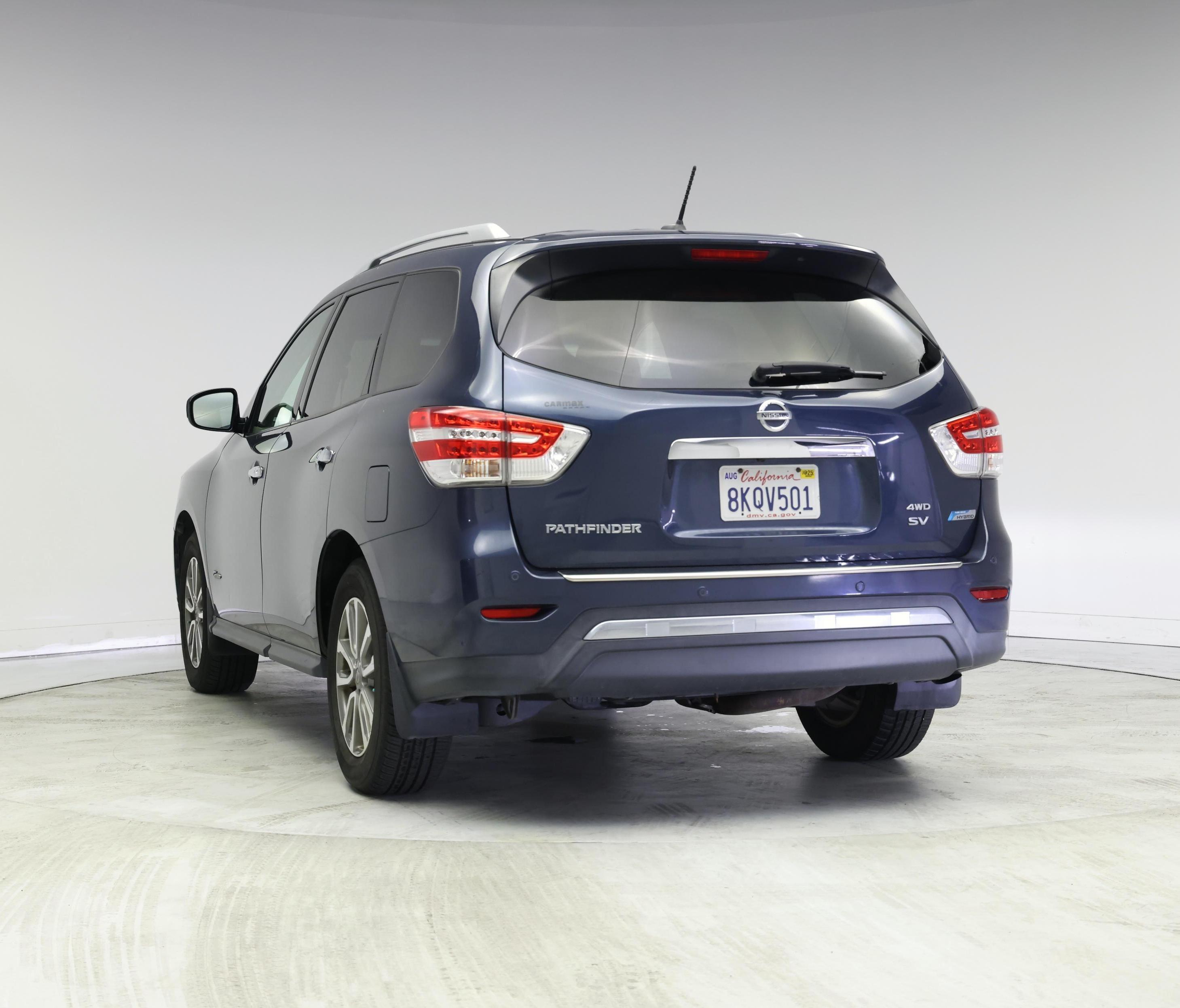 Thumbnail: 2014 Nissan Pathfinder - 2