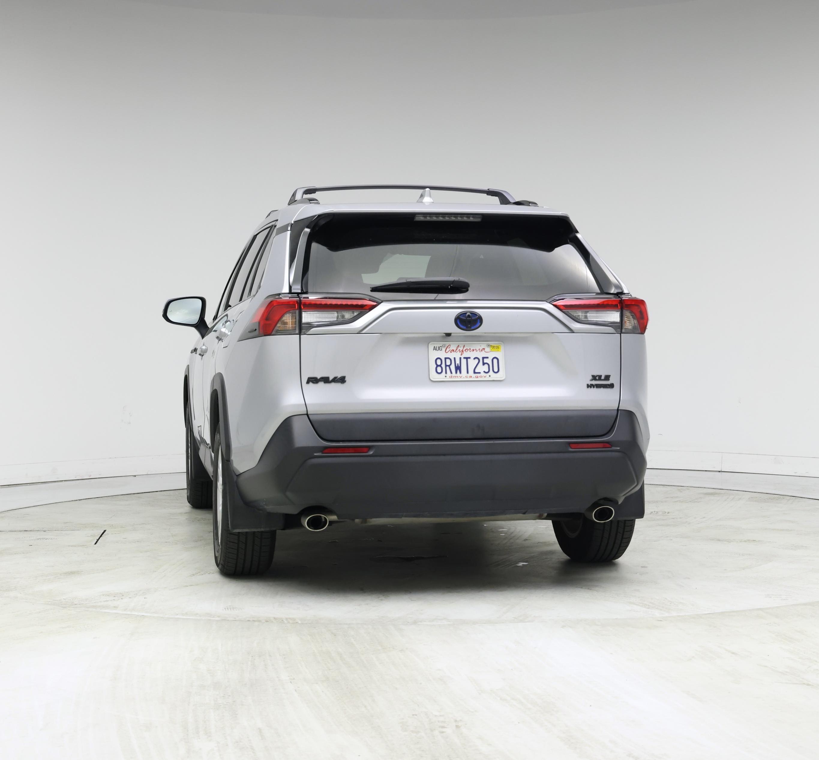 Thumbnail: 2020 Toyota RAV4 - 6