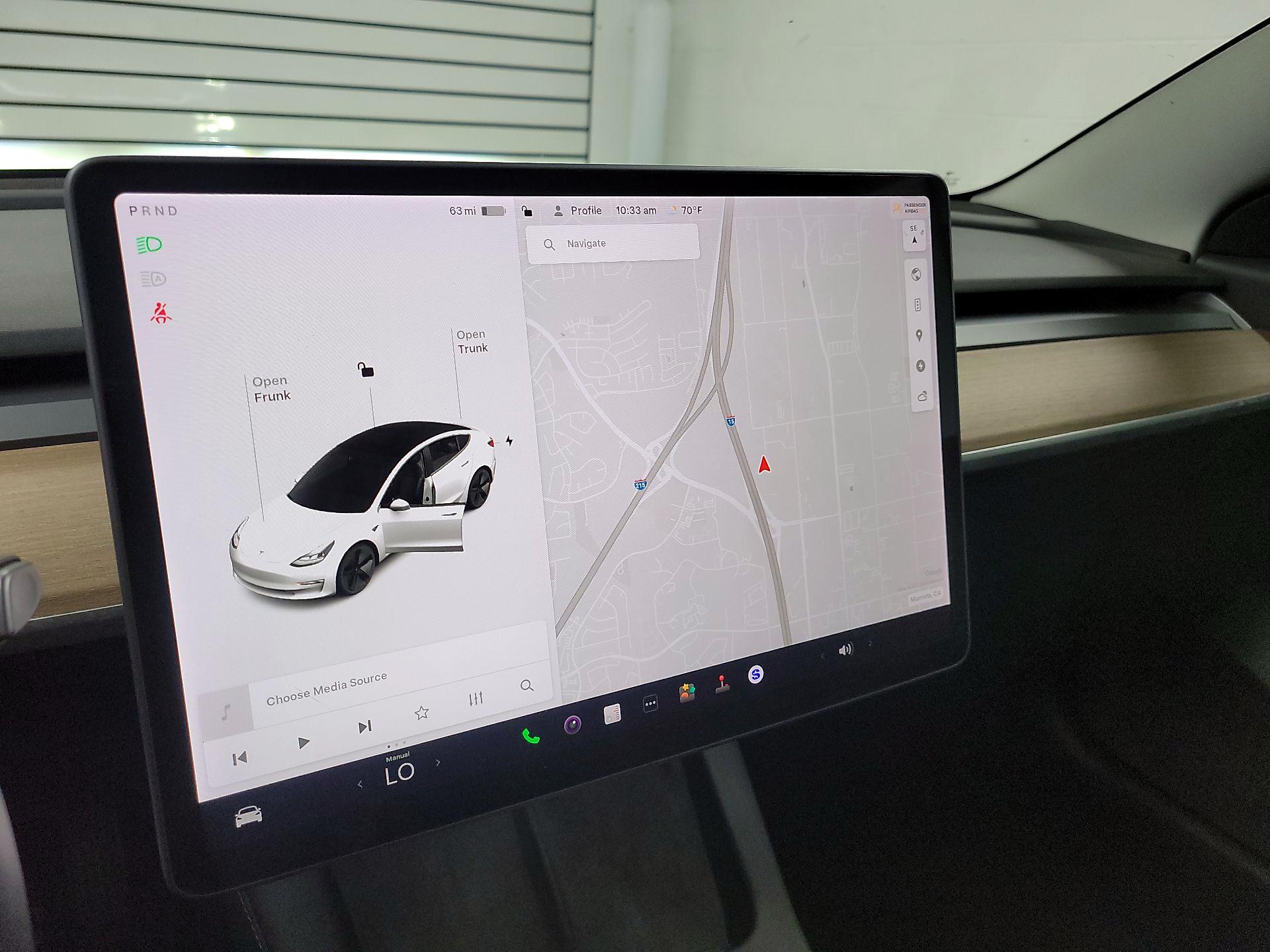 Thumbnail: 2021 Tesla Model 3 - 15
