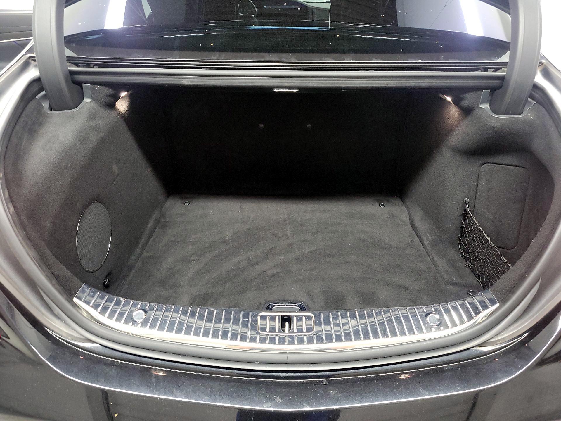 Thumbnail: 2017 Mercedes-Benz S-Class - 20