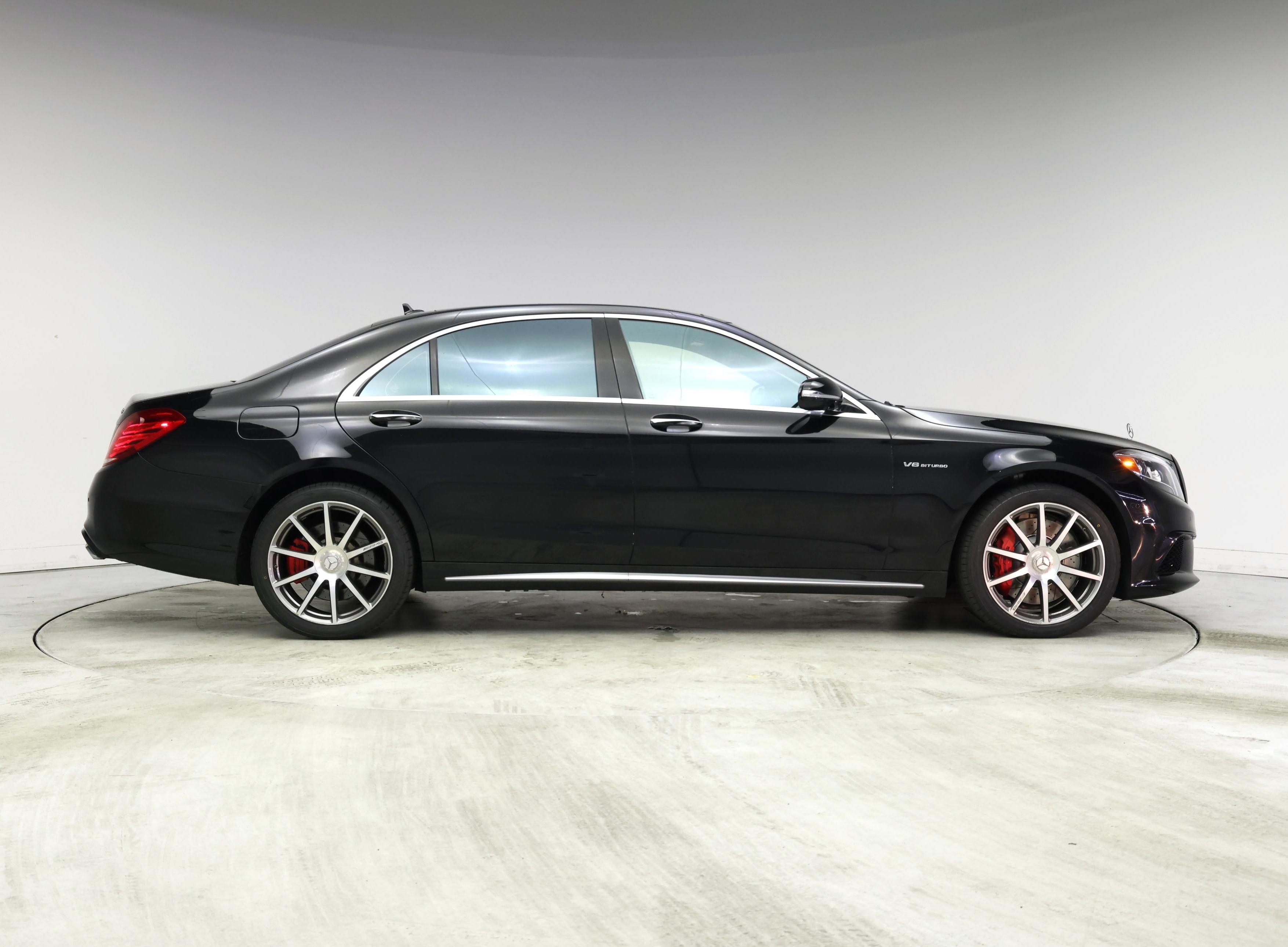 Thumbnail: 2017 Mercedes-Benz S-Class - 7