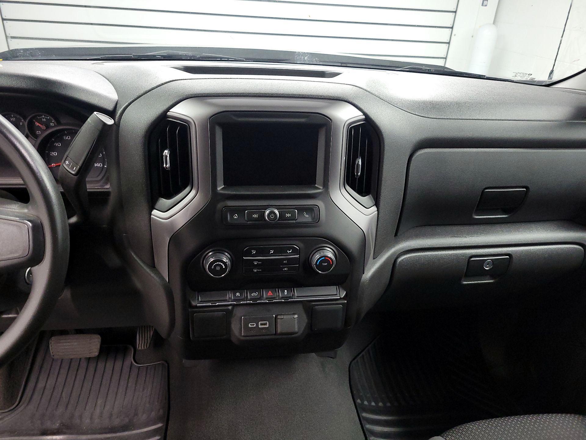 Thumbnail: 2022 Chevrolet Silverado 1500 - 9