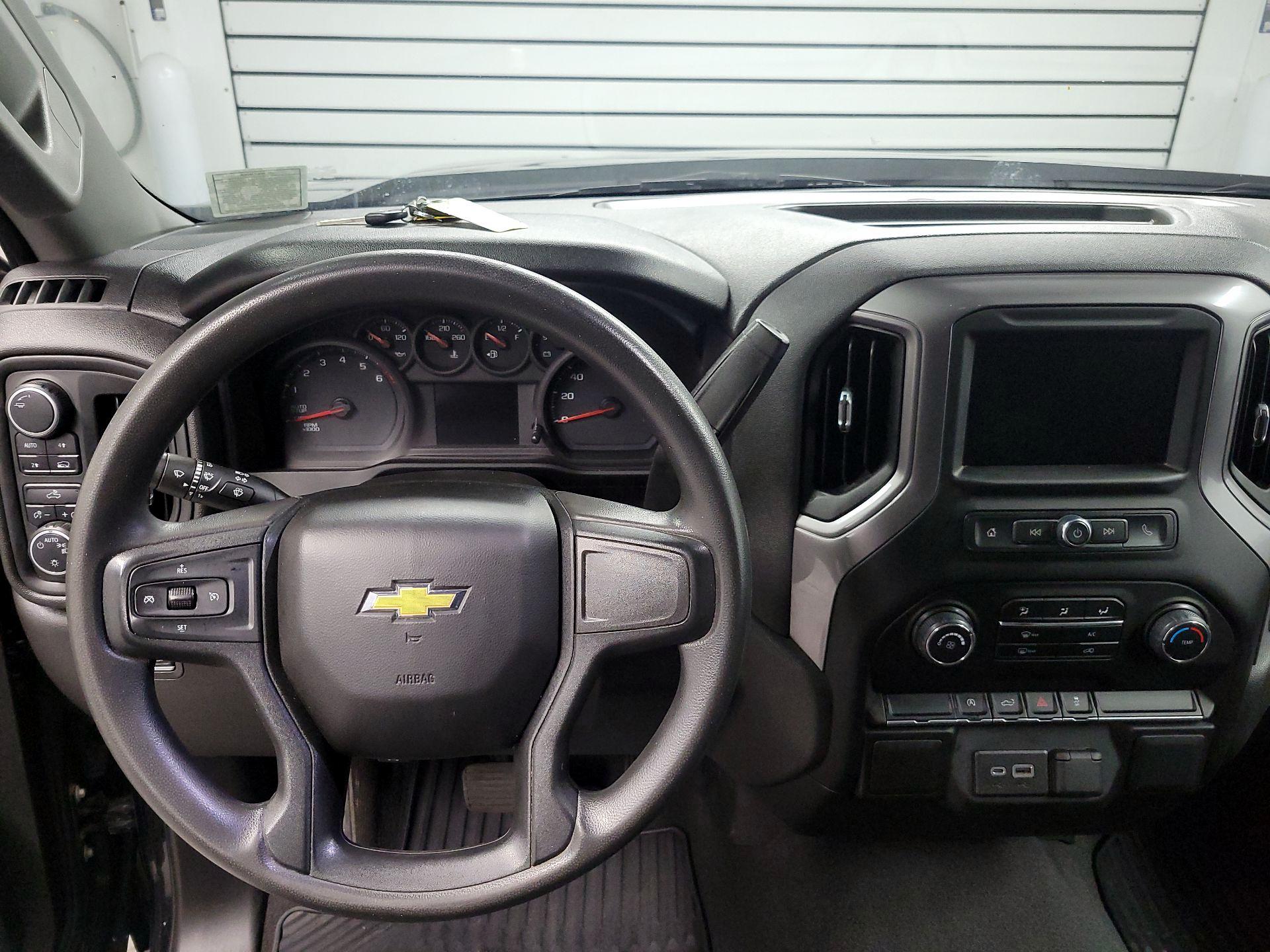 Thumbnail: 2022 Chevrolet Silverado 1500 - 10
