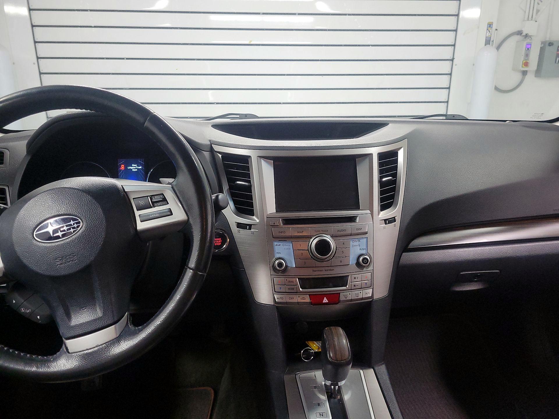 Thumbnail: 2013 Subaru Outback - 9