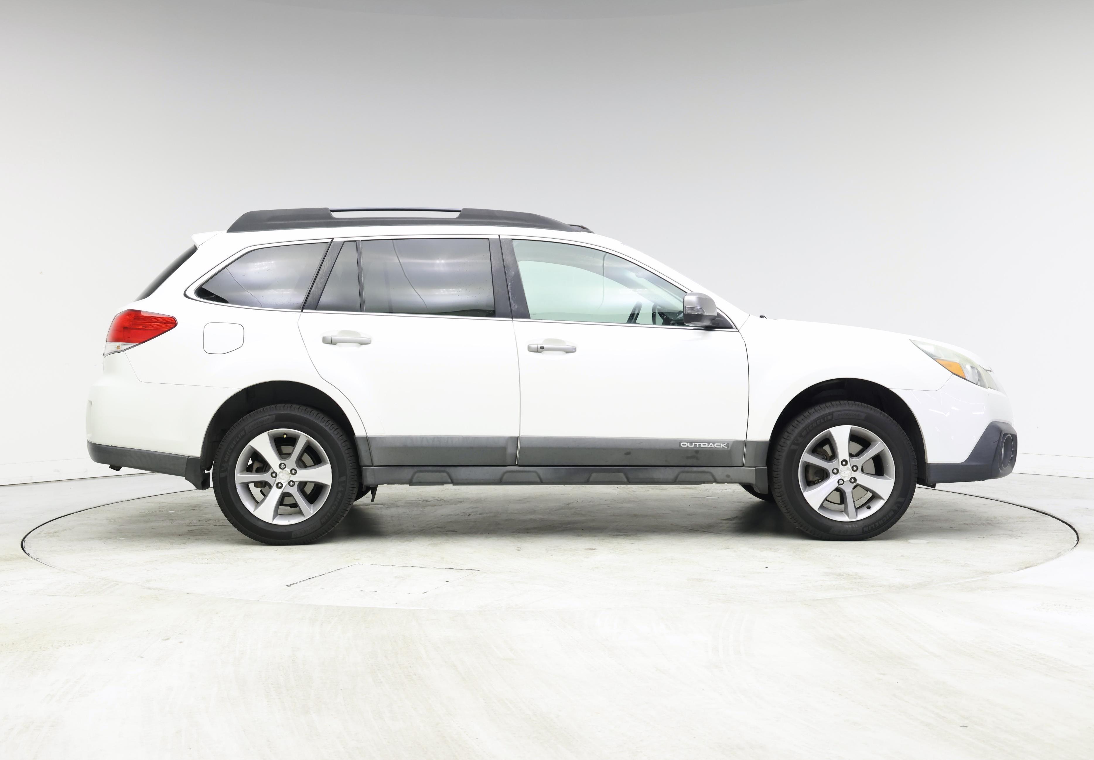 Thumbnail: 2013 Subaru Outback - 7