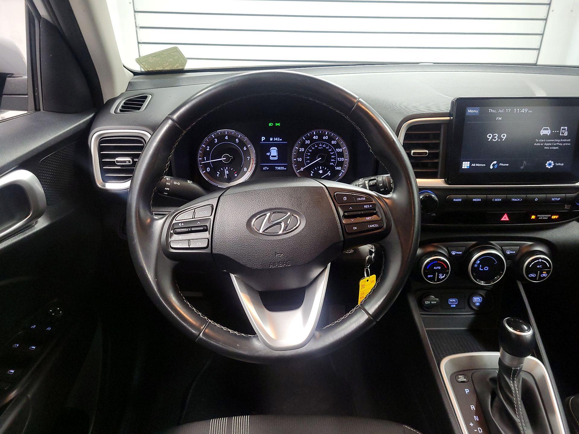 Thumbnail: 2021 Hyundai Venue - 10