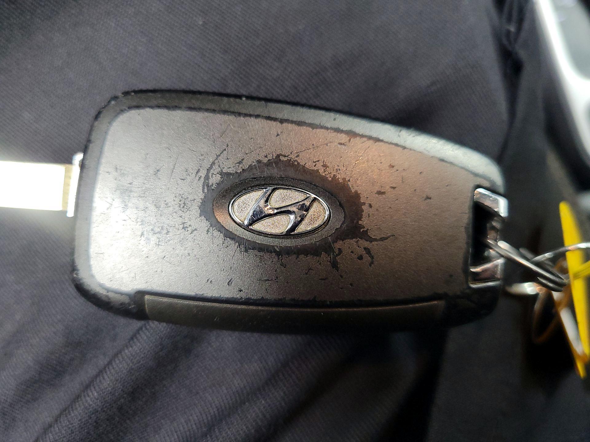 Thumbnail: 2021 Hyundai Venue - 19