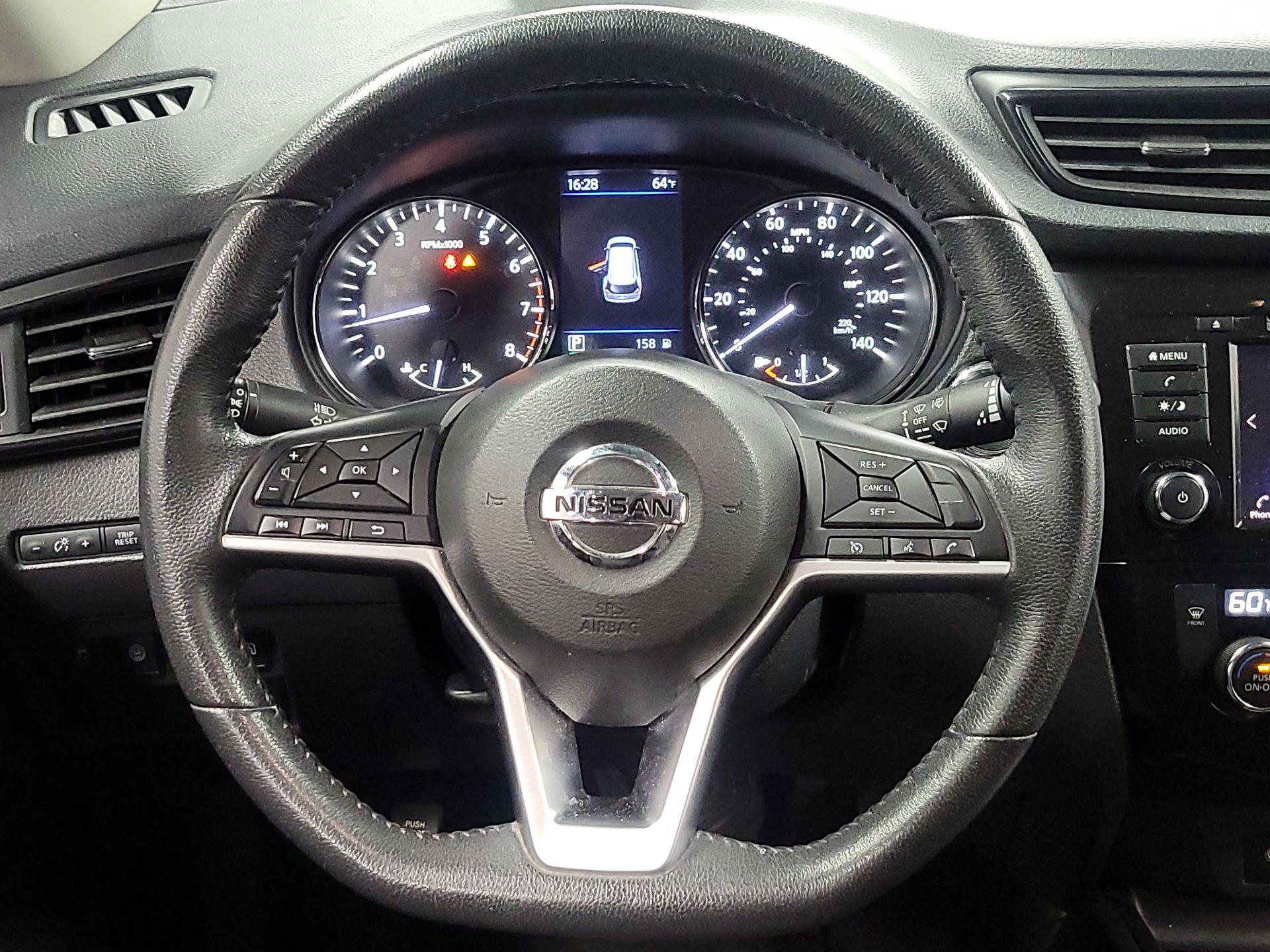 Thumbnail: 2020 Nissan Rogue - 10
