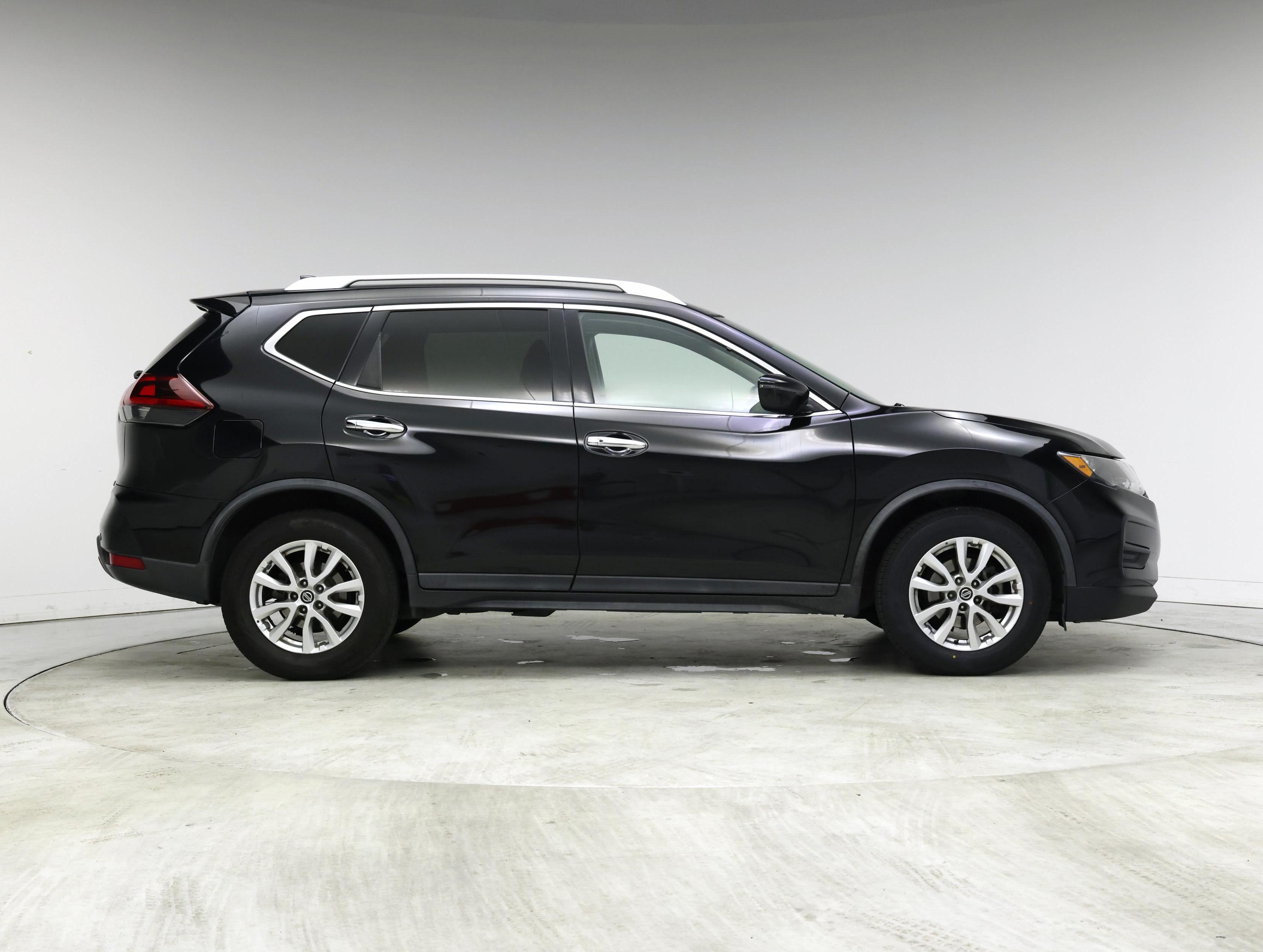 Thumbnail: 2020 Nissan Rogue - 7