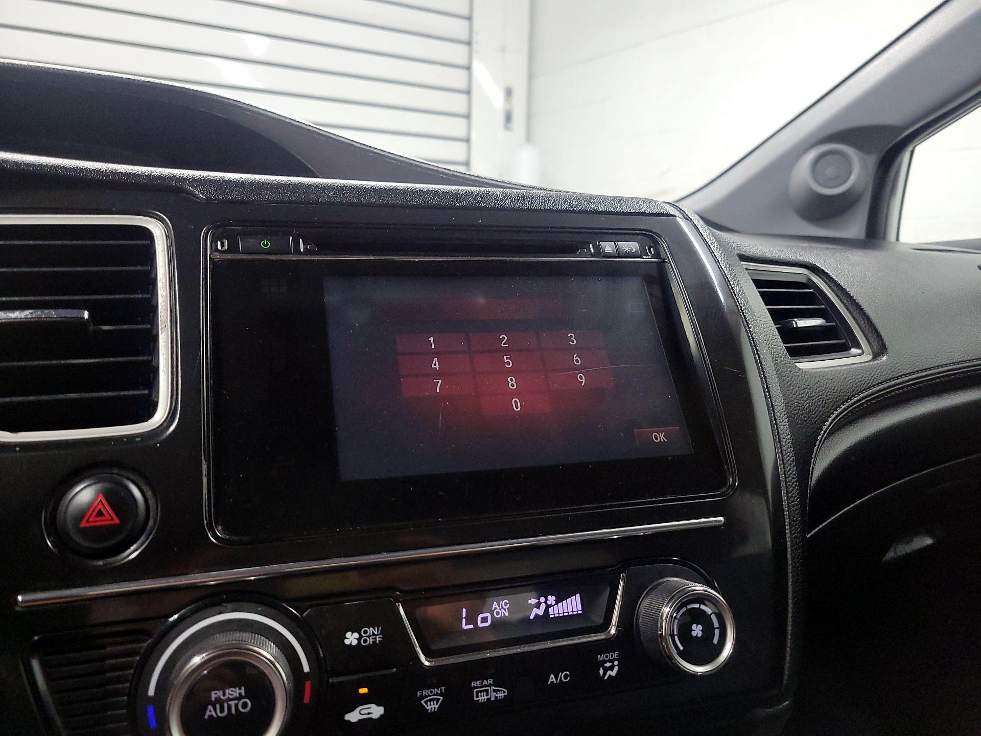 Thumbnail: 2015 Honda Civic - 13