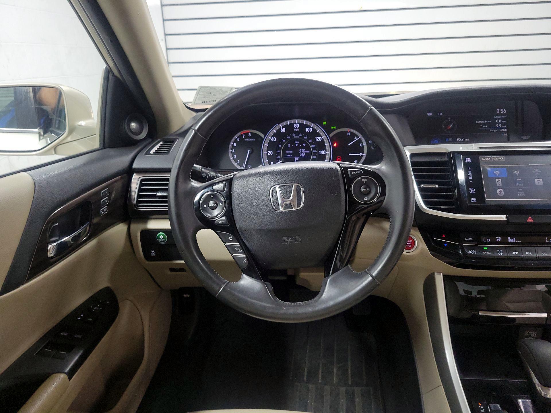 Thumbnail: 2016 Honda Accord - 10