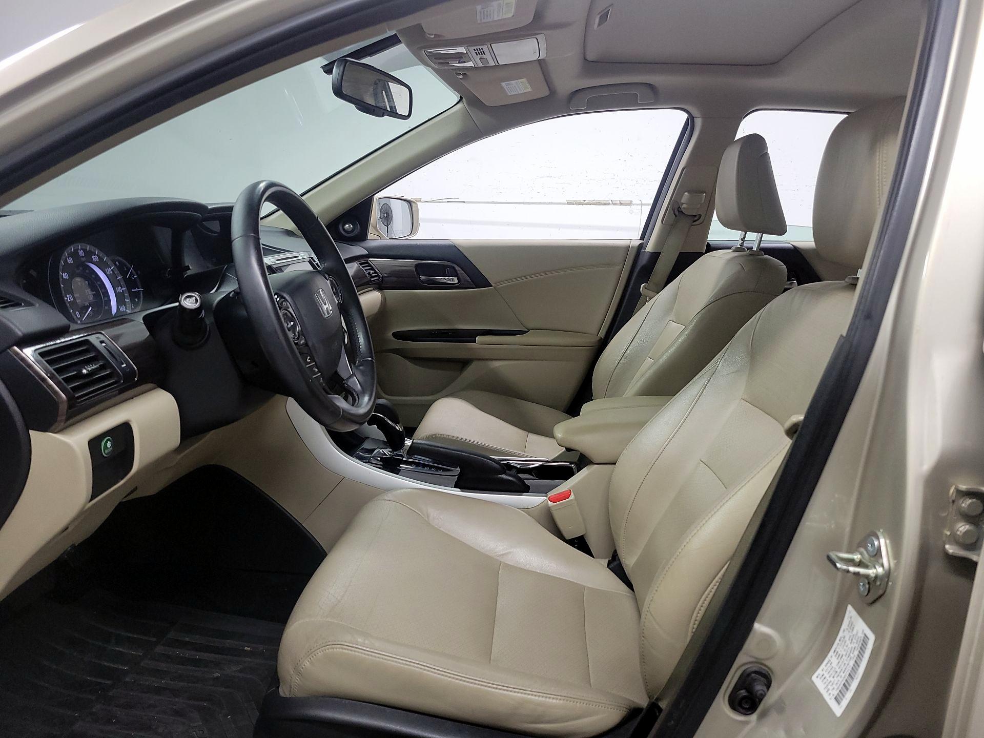 Thumbnail: 2016 Honda Accord - 11