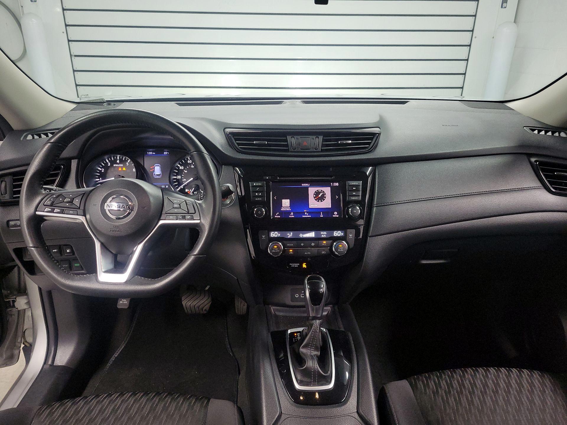 Thumbnail: 2020 Nissan Rogue - 9