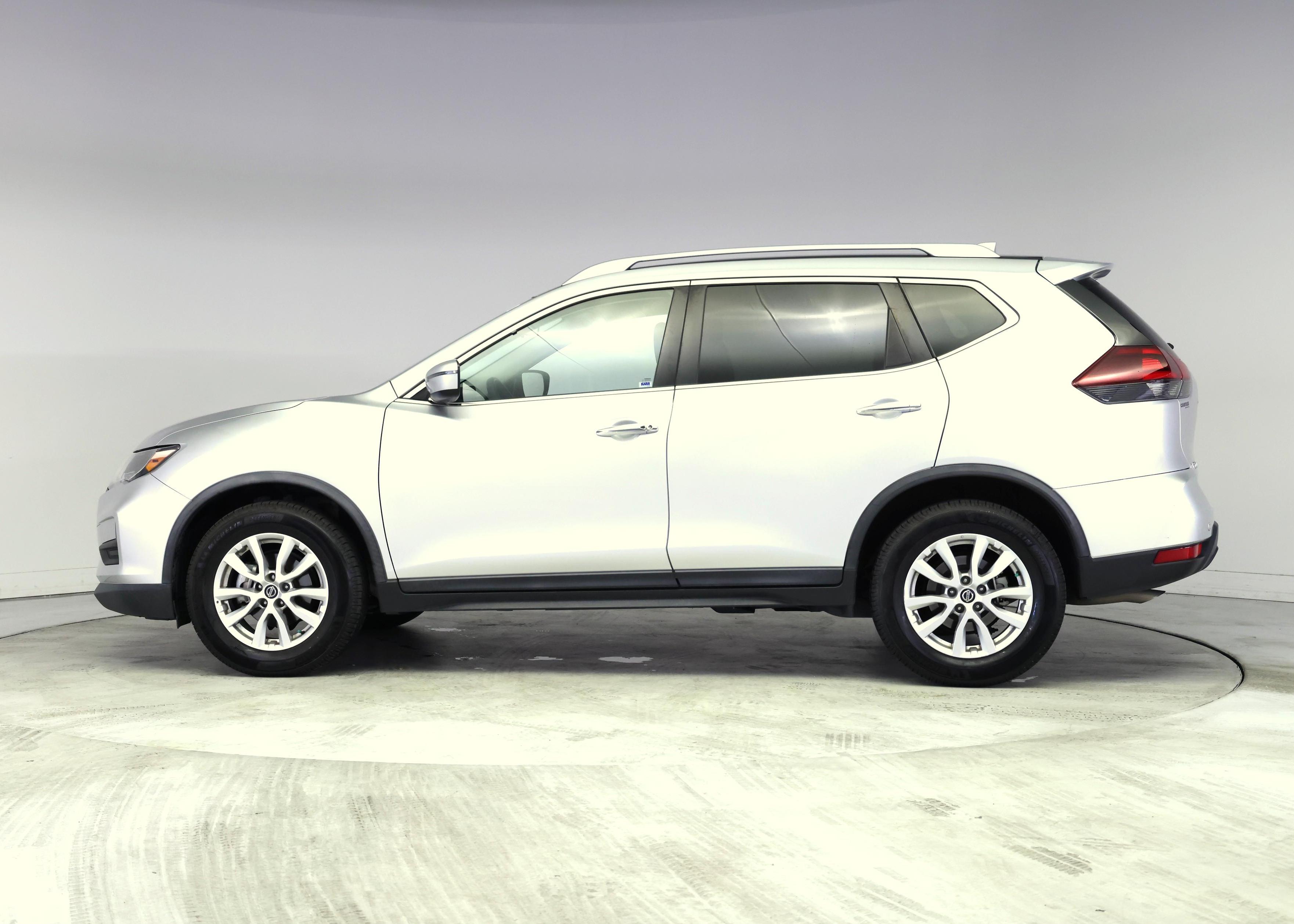 Thumbnail: 2020 Nissan Rogue - 3