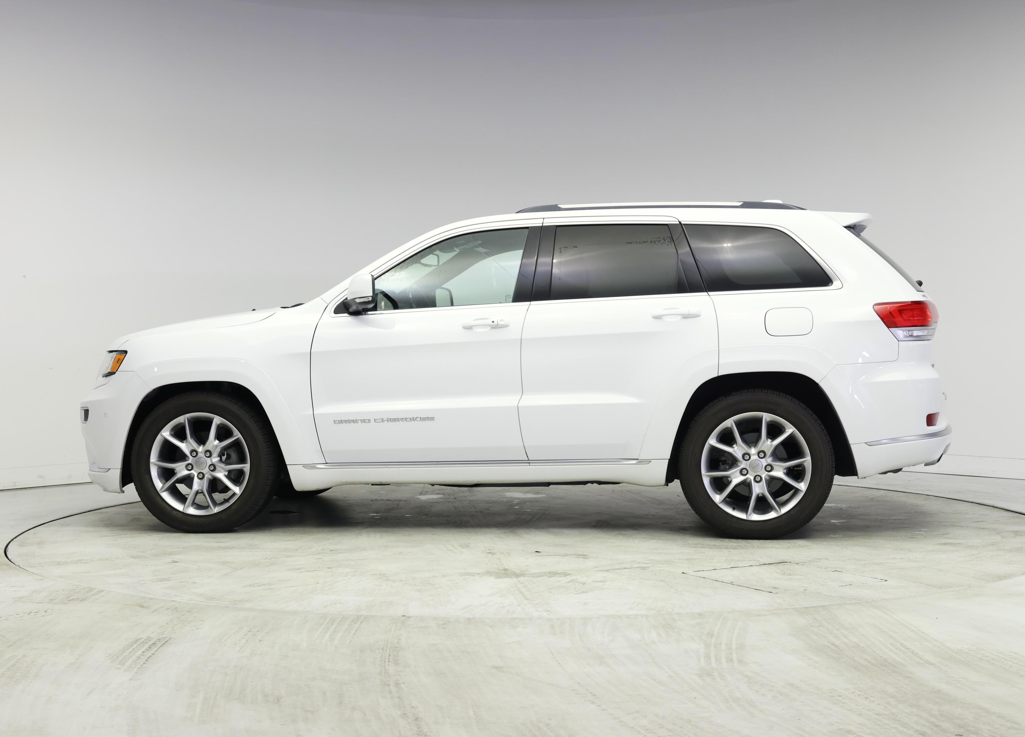 Thumbnail: 2016 Jeep Grand Cherokee - 3