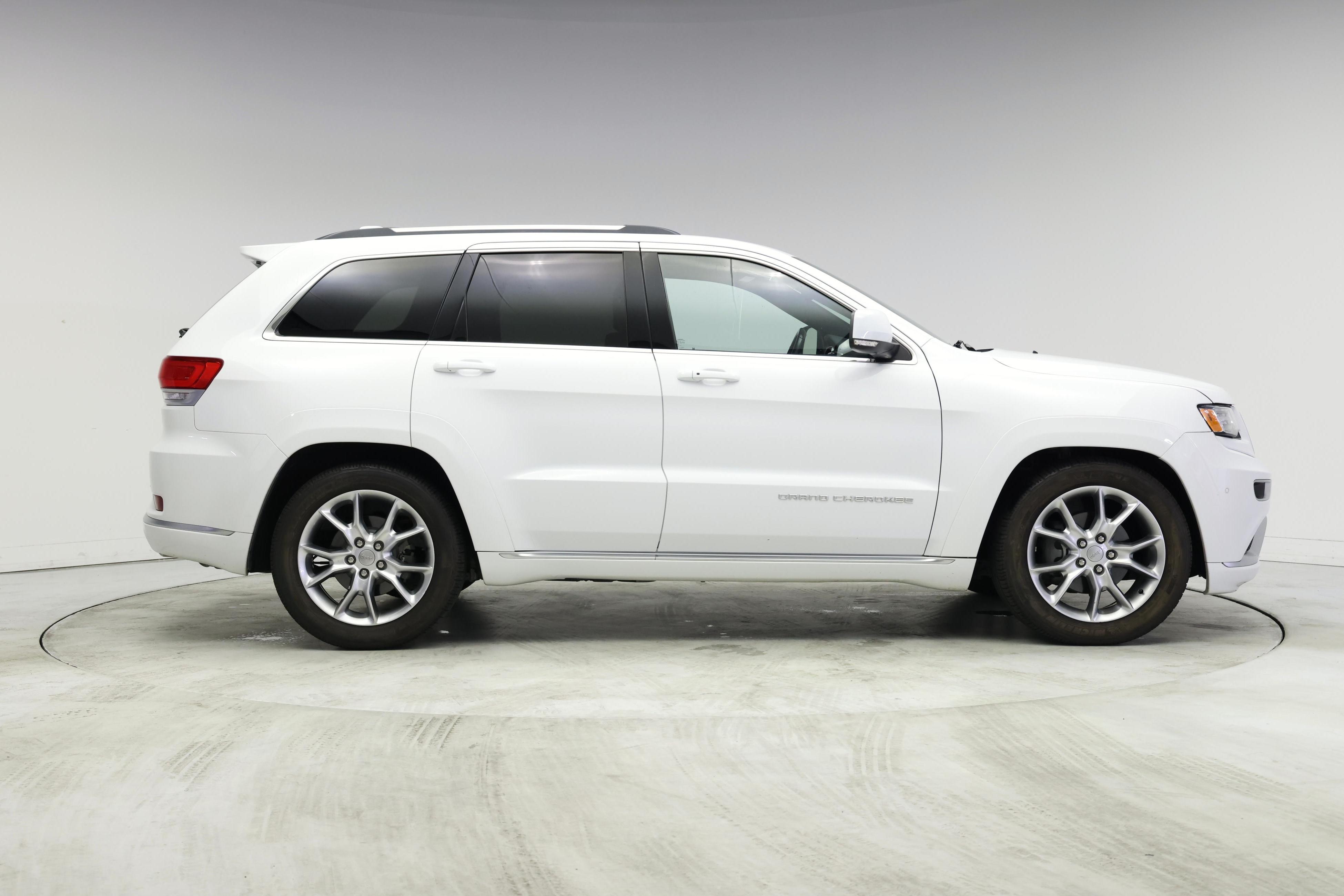 Thumbnail: 2016 Jeep Grand Cherokee - 7