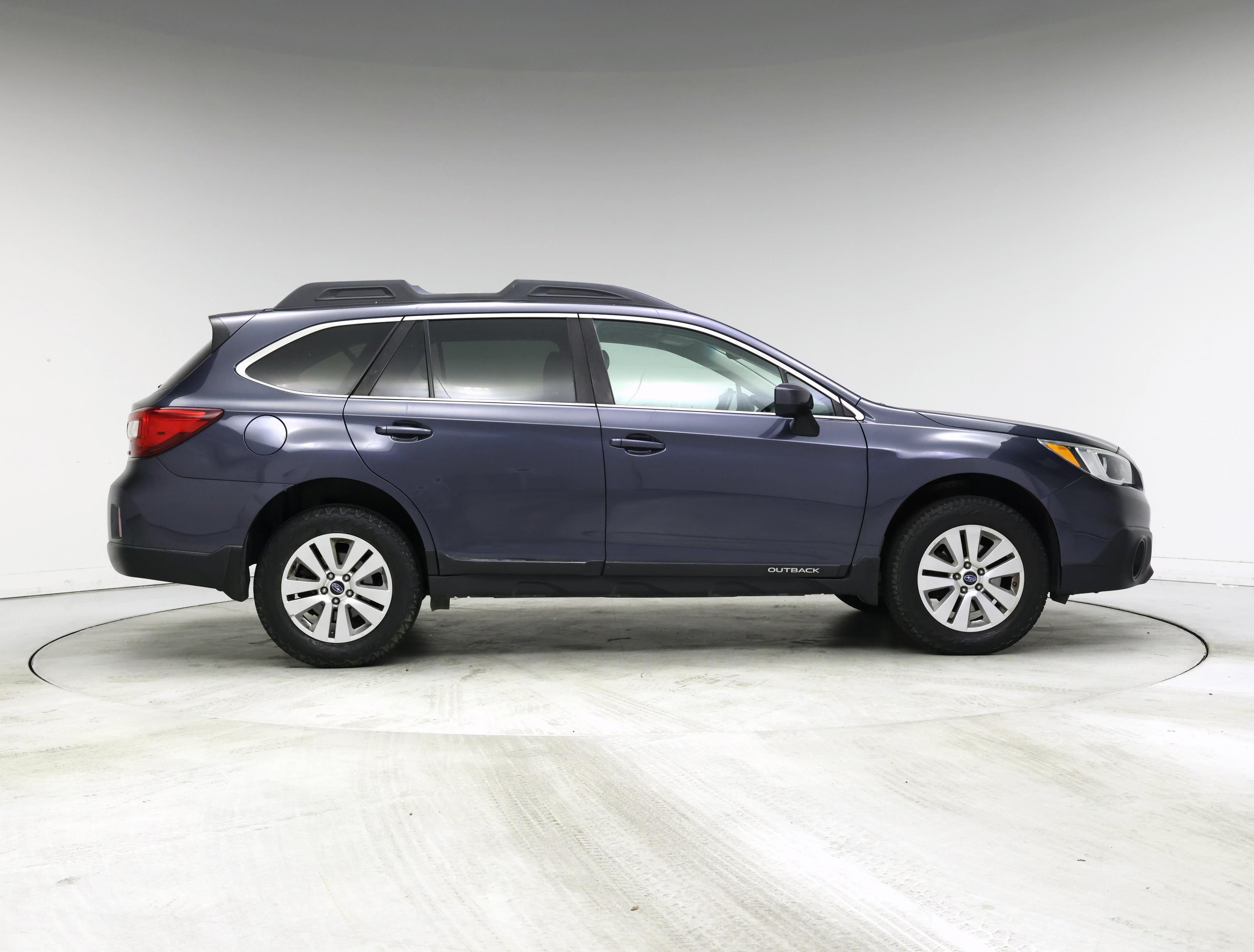 Thumbnail: 2017 Subaru Outback - 7