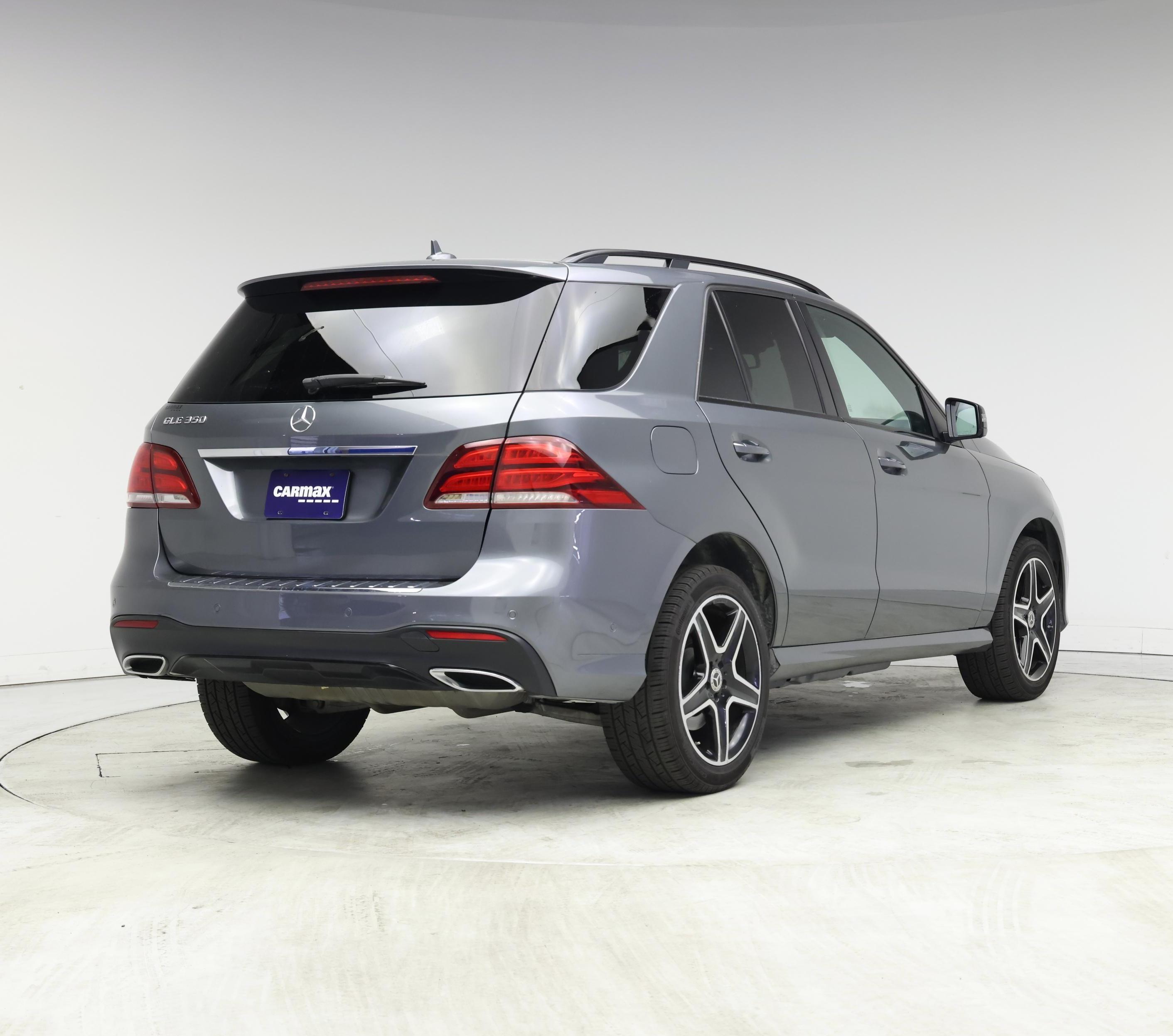 Thumbnail: 2018 Mercedes-Benz GLE - 8